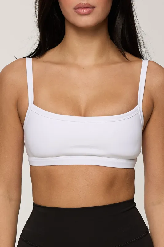 CLASSIC FIT BASE BRA - WHITE made by Azur Fit