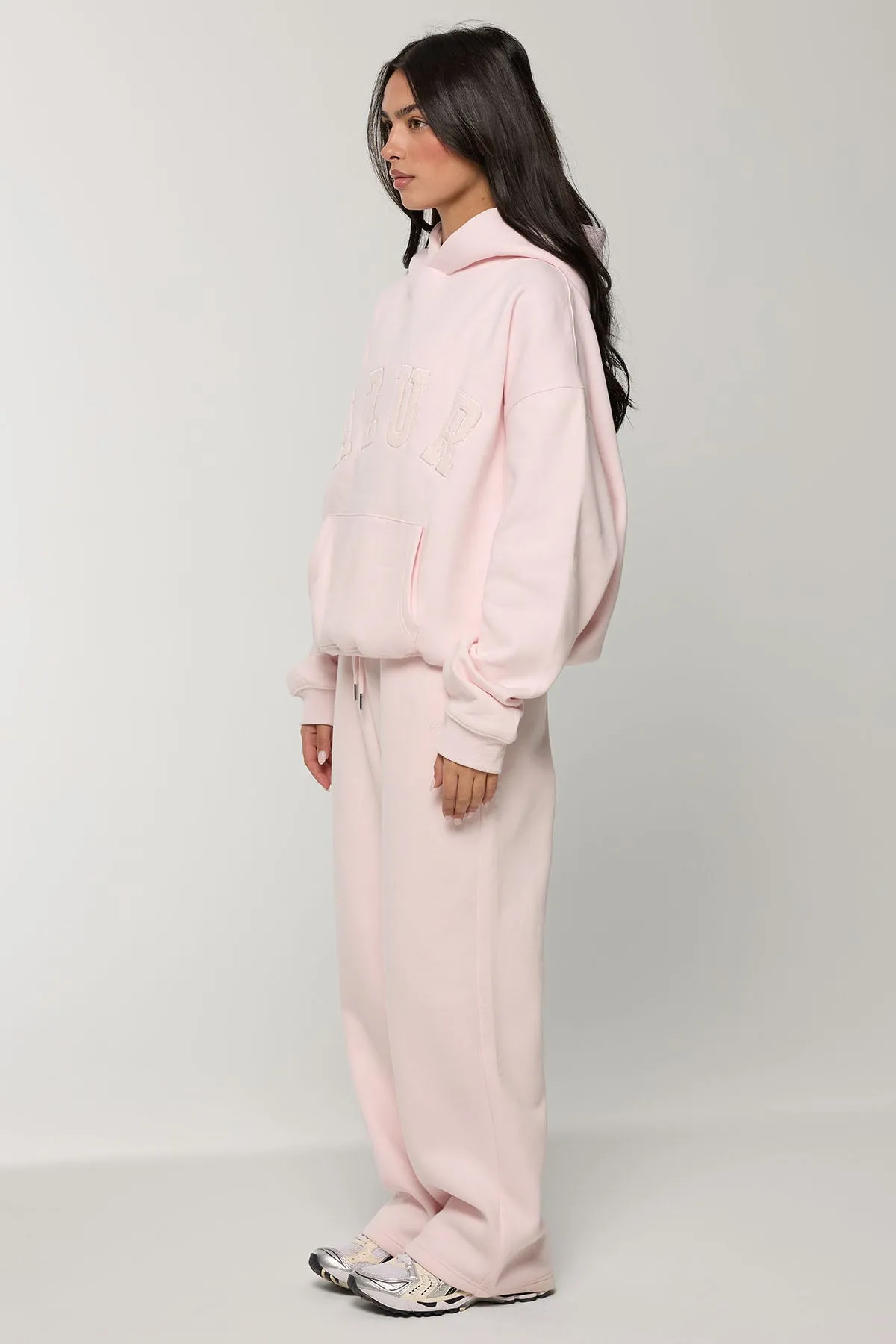 CLOUD STRAIGHT SWEATPANTS - BOW sold by Azur Fit