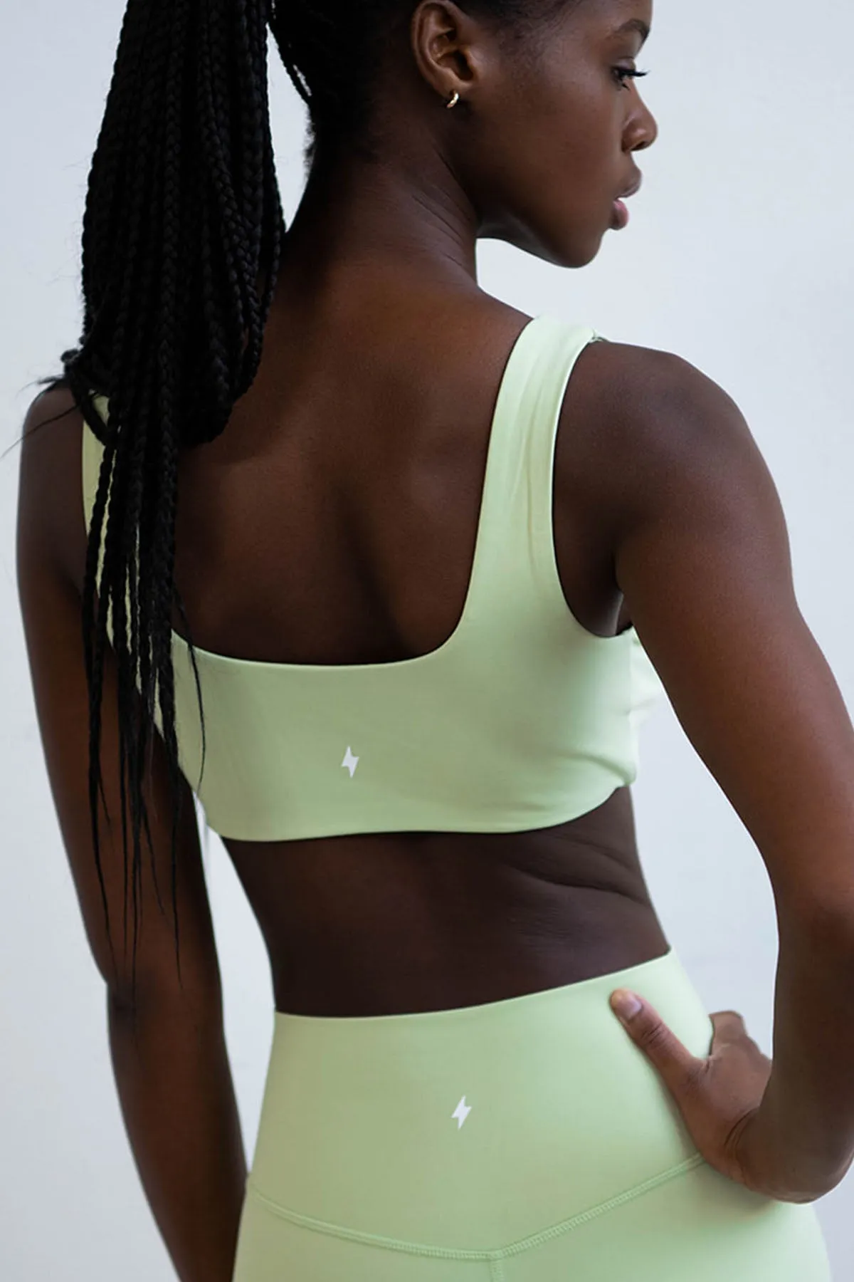 CLASSIC FIT TWIST BRA - SATURN sold by Azur Fit product image thumbnail 2