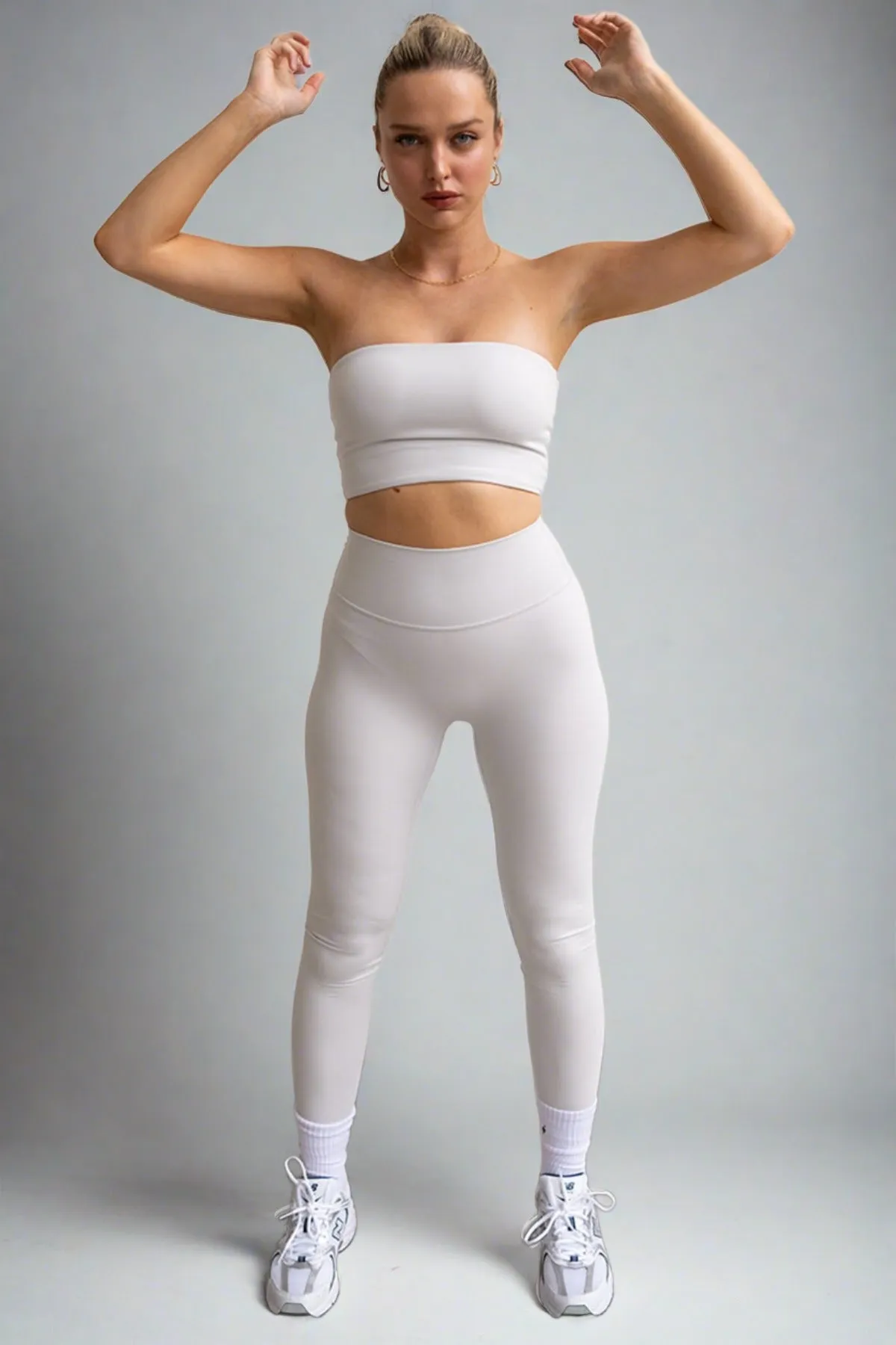 CLASSIC FIT LEGGINGS - BREEZE sold by Azur Fit product image thumbnail 3