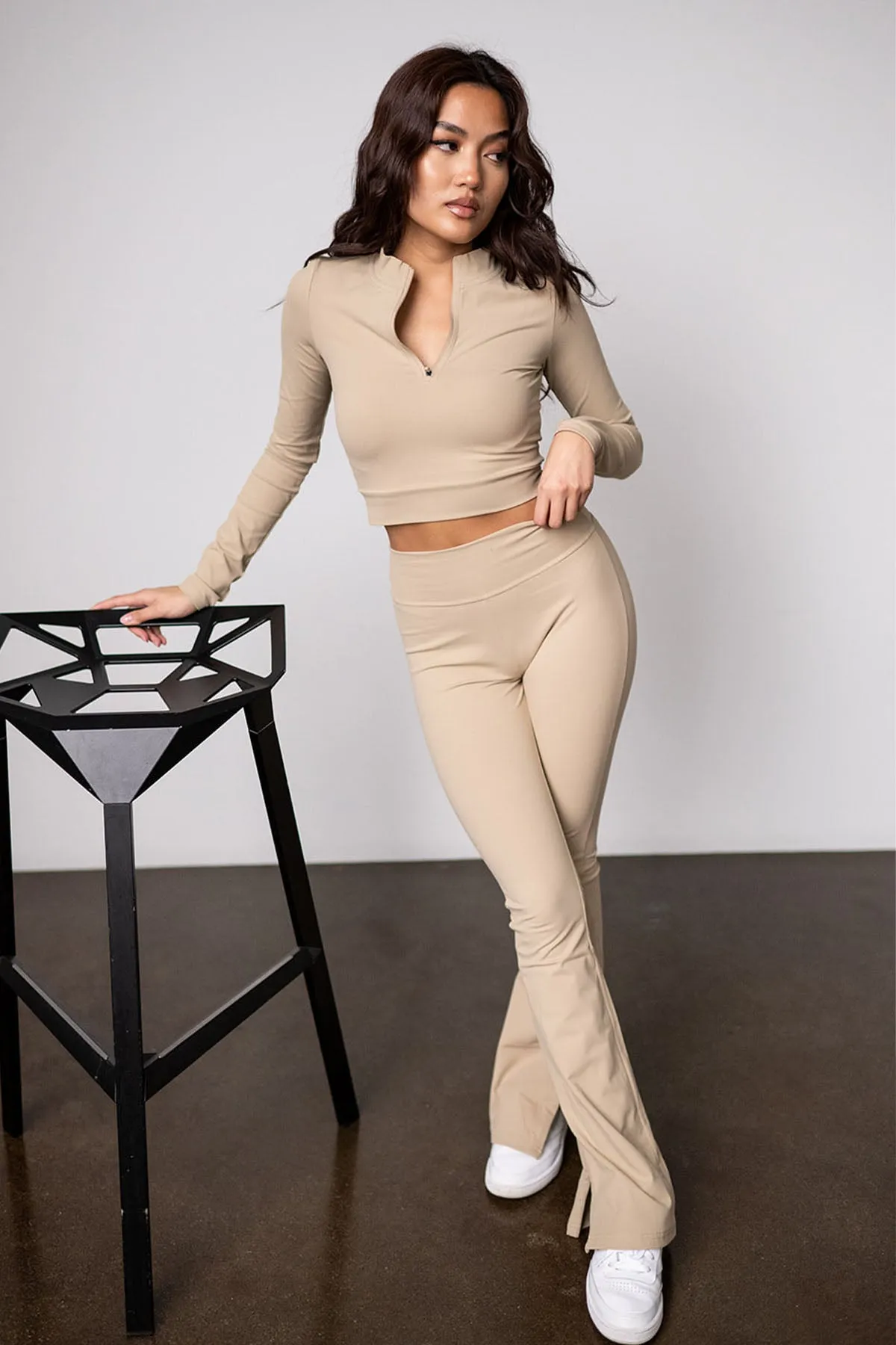 CLASSIC FIT CROP ZIP - COOKIE sold by Azur Fit product image thumbnail 5