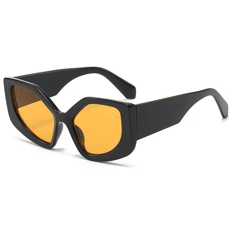 Polygonal Cat Eye Sunglasses sold by Onlymaker product image thumbnail 4