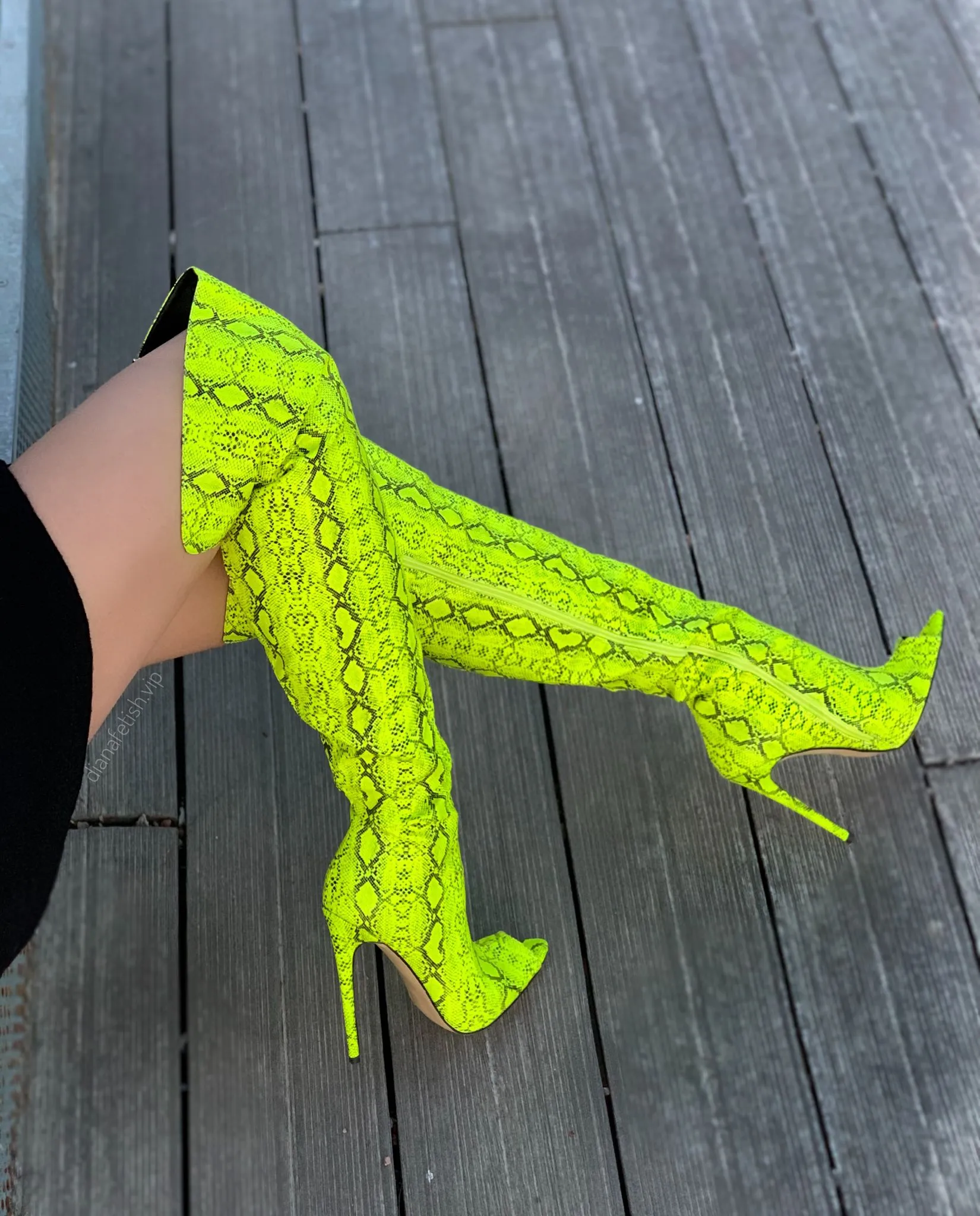 Open Toe Snake Fluorescent Color Stiletto High Heel Over The Knee Boots sold by Onlymaker product image thumbnail 2