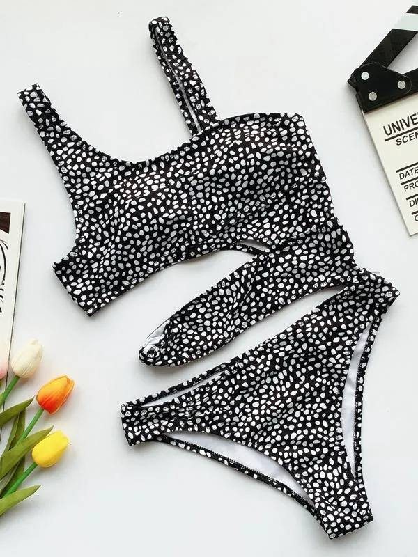 Cutout Dye Printed Swimwear sold by Onlymaker product image thumbnail 2