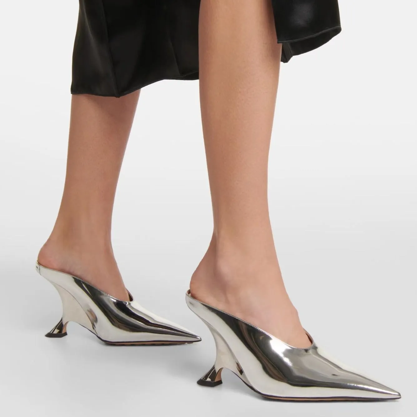 Pointed Toe Patent Leather Wedge Heel Mule Pumps sold by Onlymaker product image thumbnail 2