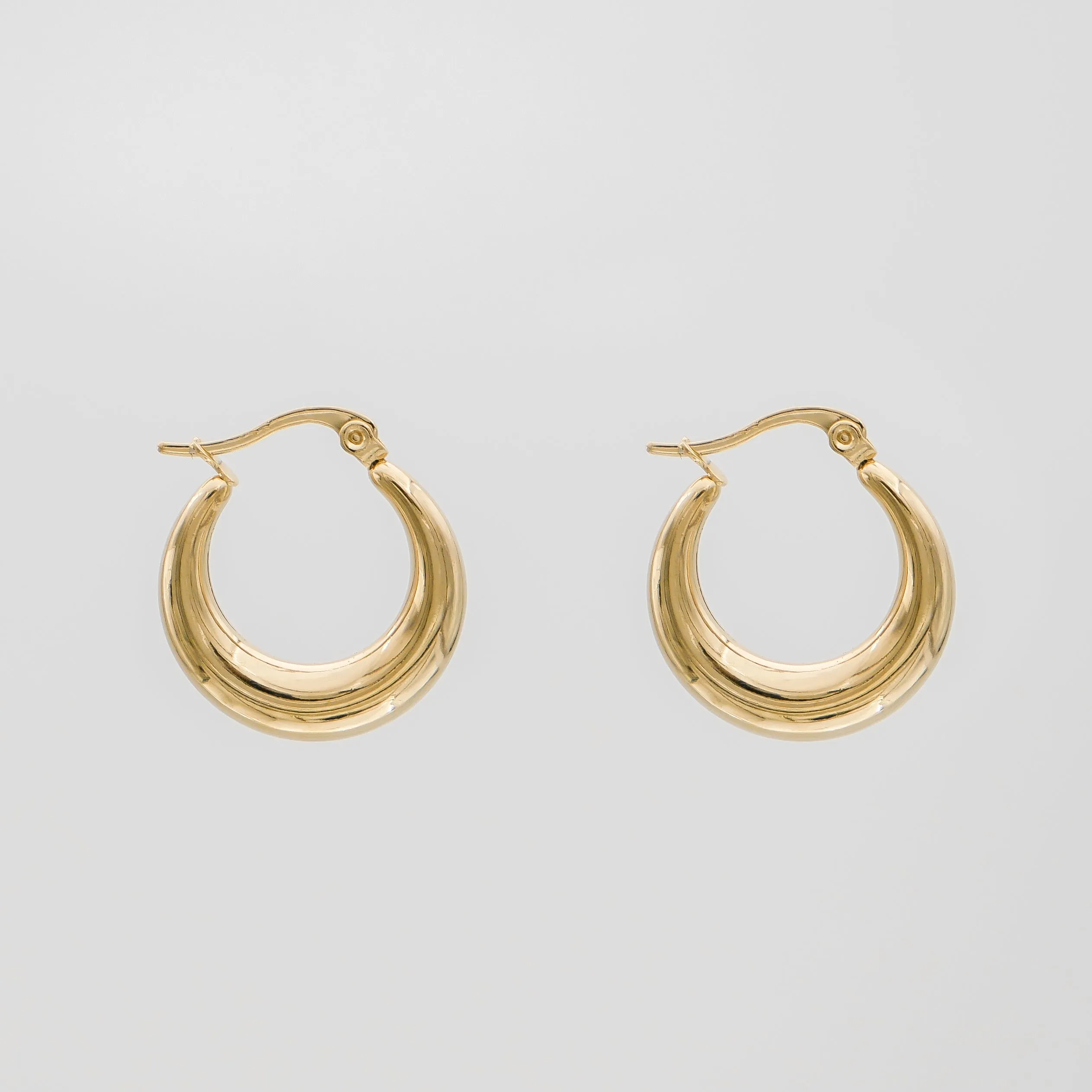 Lina Hoop Earrings | Gold sold by PRYA