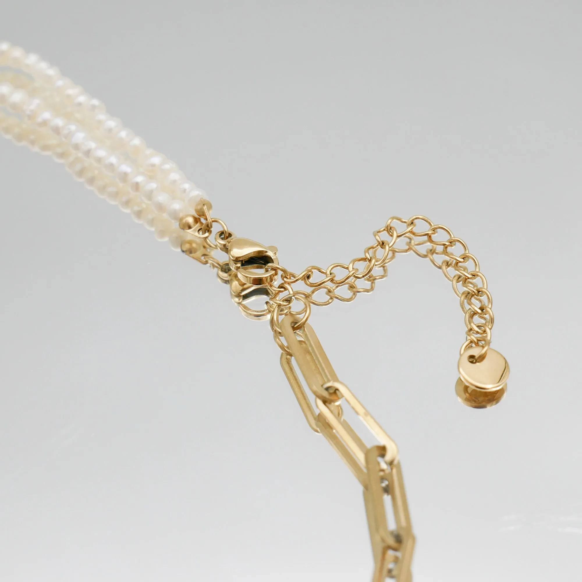 Naomi Pearl Paperlink Necklace sold by PRYA product image thumbnail 4