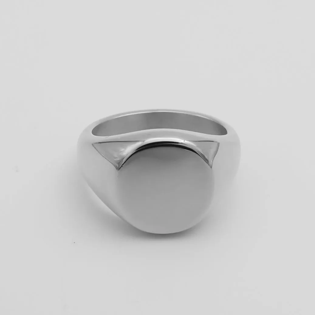 Classic Silver Signet Ring sold by PRYA product image thumbnail 4