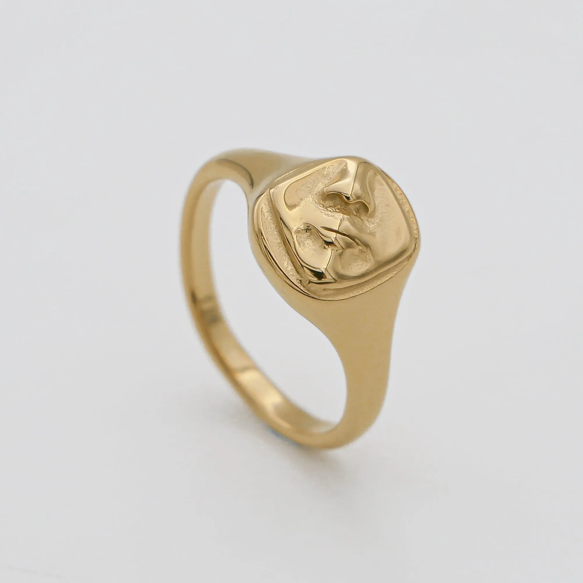 Luna Face Ring sold by PRYA