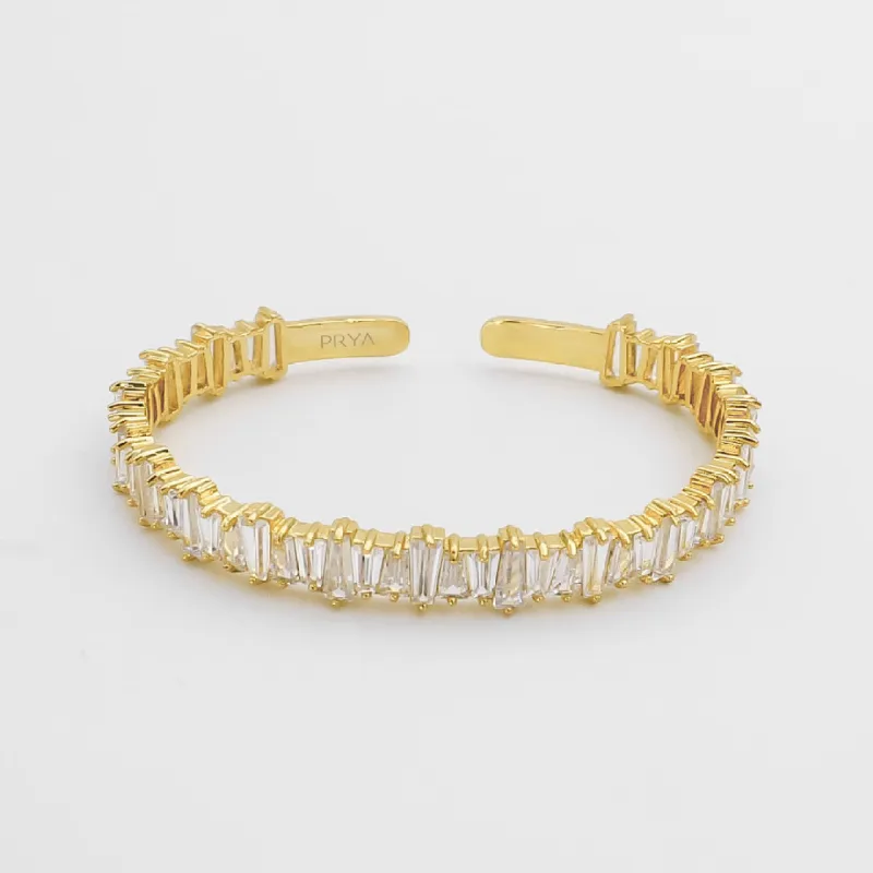 Jada Baguette CZ Bracelet Thick  | Gold sold by PRYA