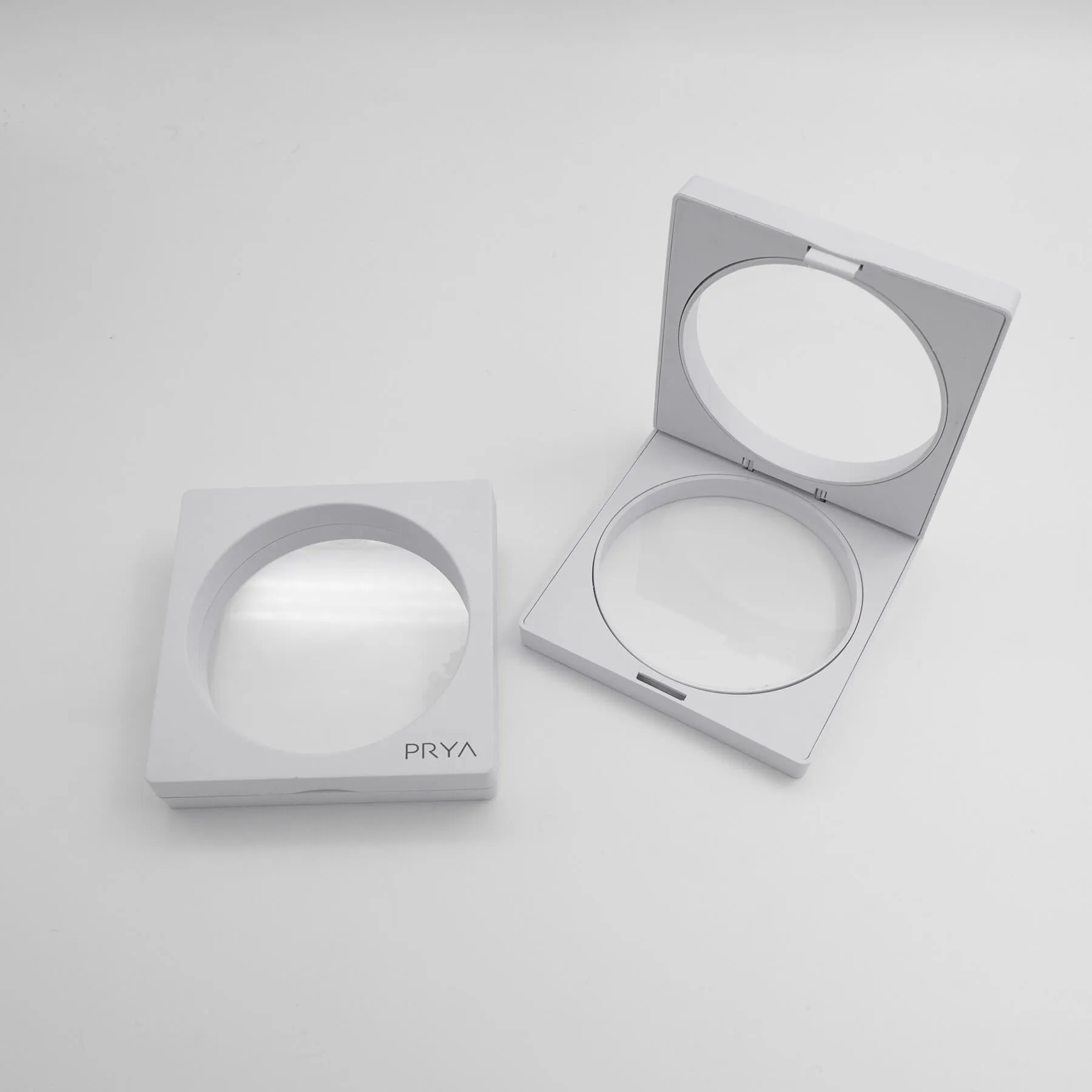 Free Deluxe Display Case | PRYA™ sold by PRYA product image thumbnail 4