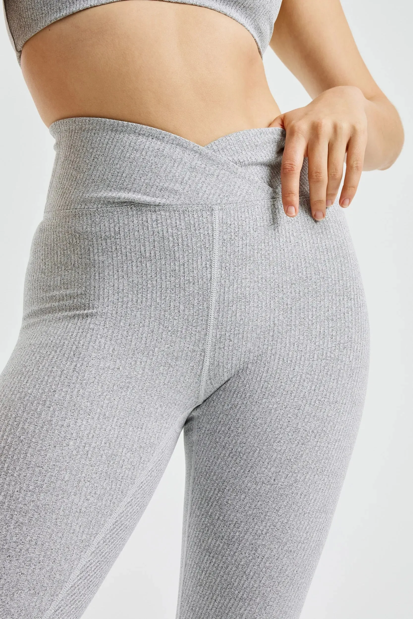 Ribbed Veronica Legging sold by Year of Ours product image thumbnail 3