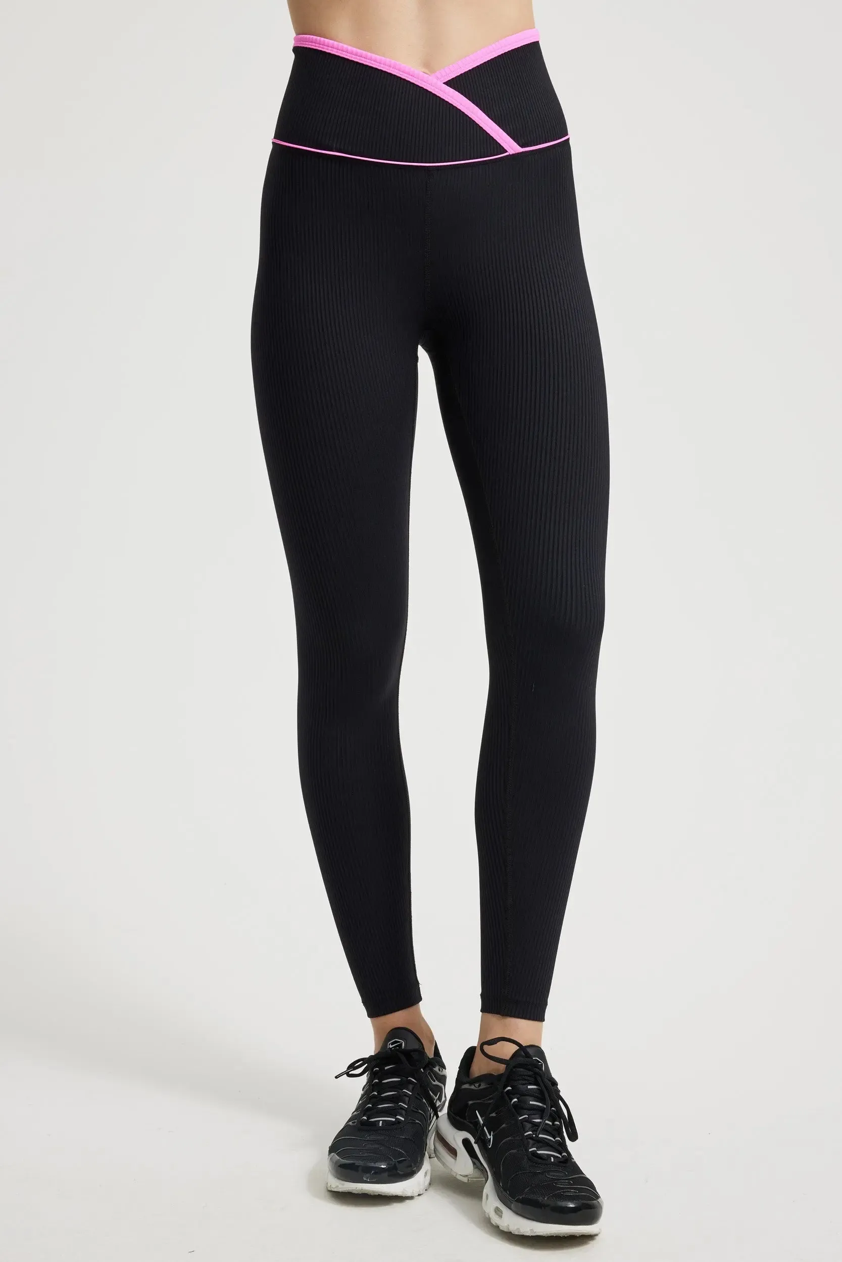 Ribbed Two Tone Veronica Legging sold by Year of Ours