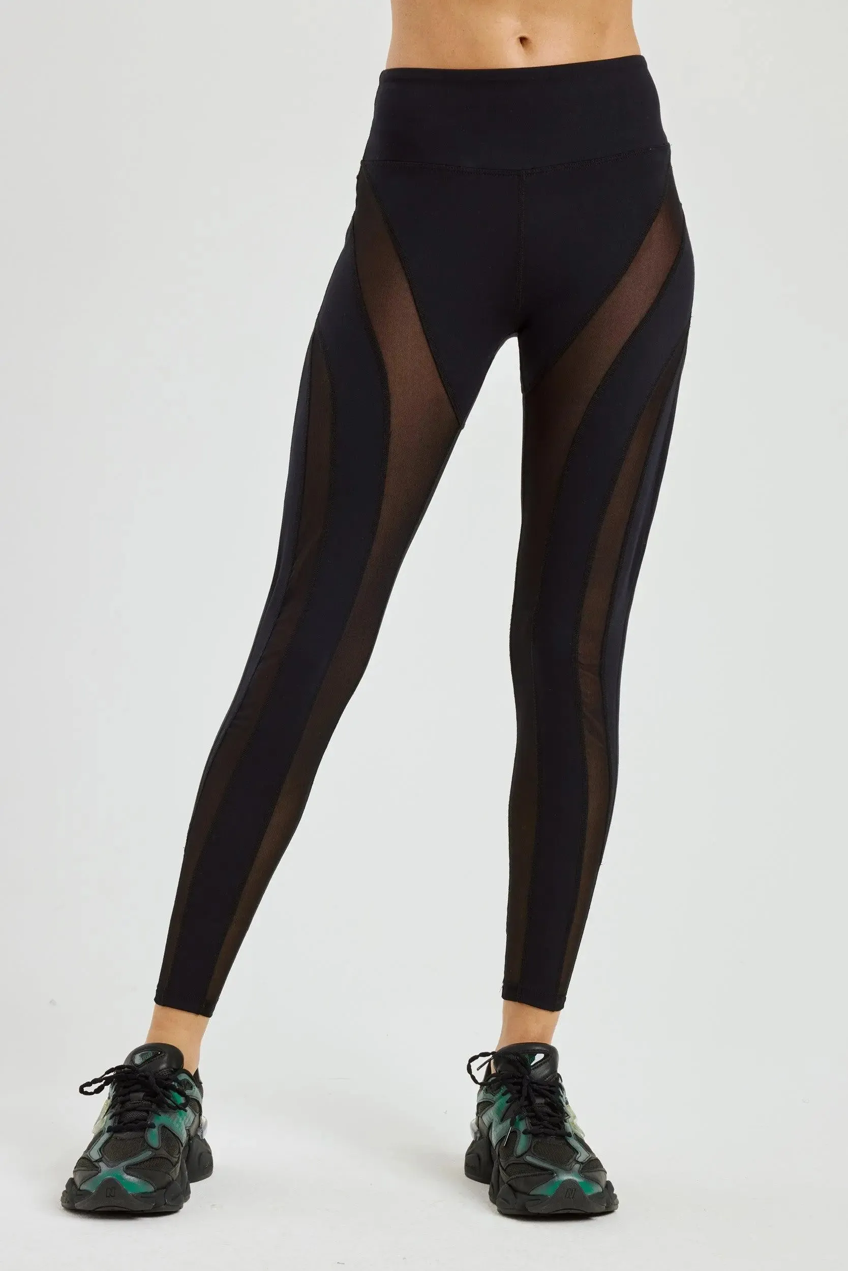 The Amanda Legging sold by Year of Ours