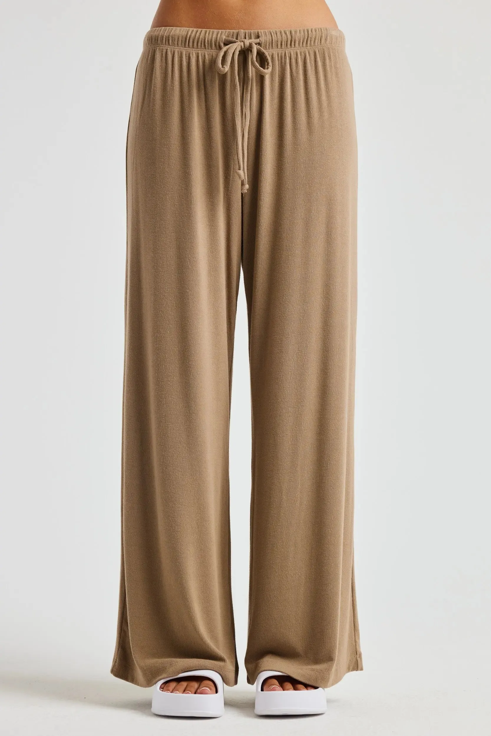 Weekender Drawstring Pant sold by Year of Ours product image thumbnail 4