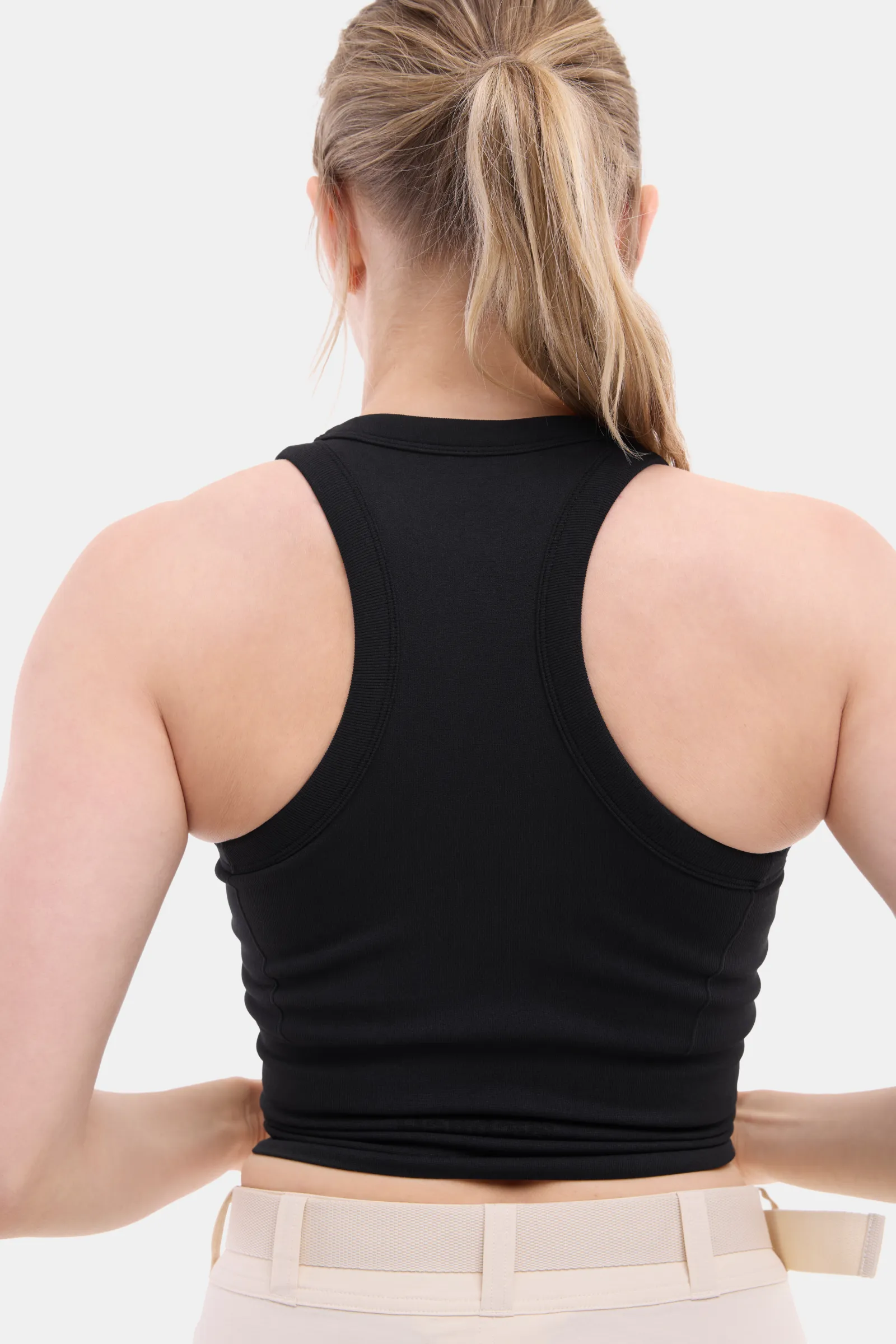 Sunn Seamless Tank sold by Halfdays product image thumbnail 3