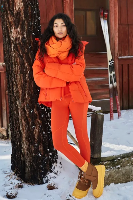 Pre-Loved Hallie Lightweight Merino Legging made by Halfdays