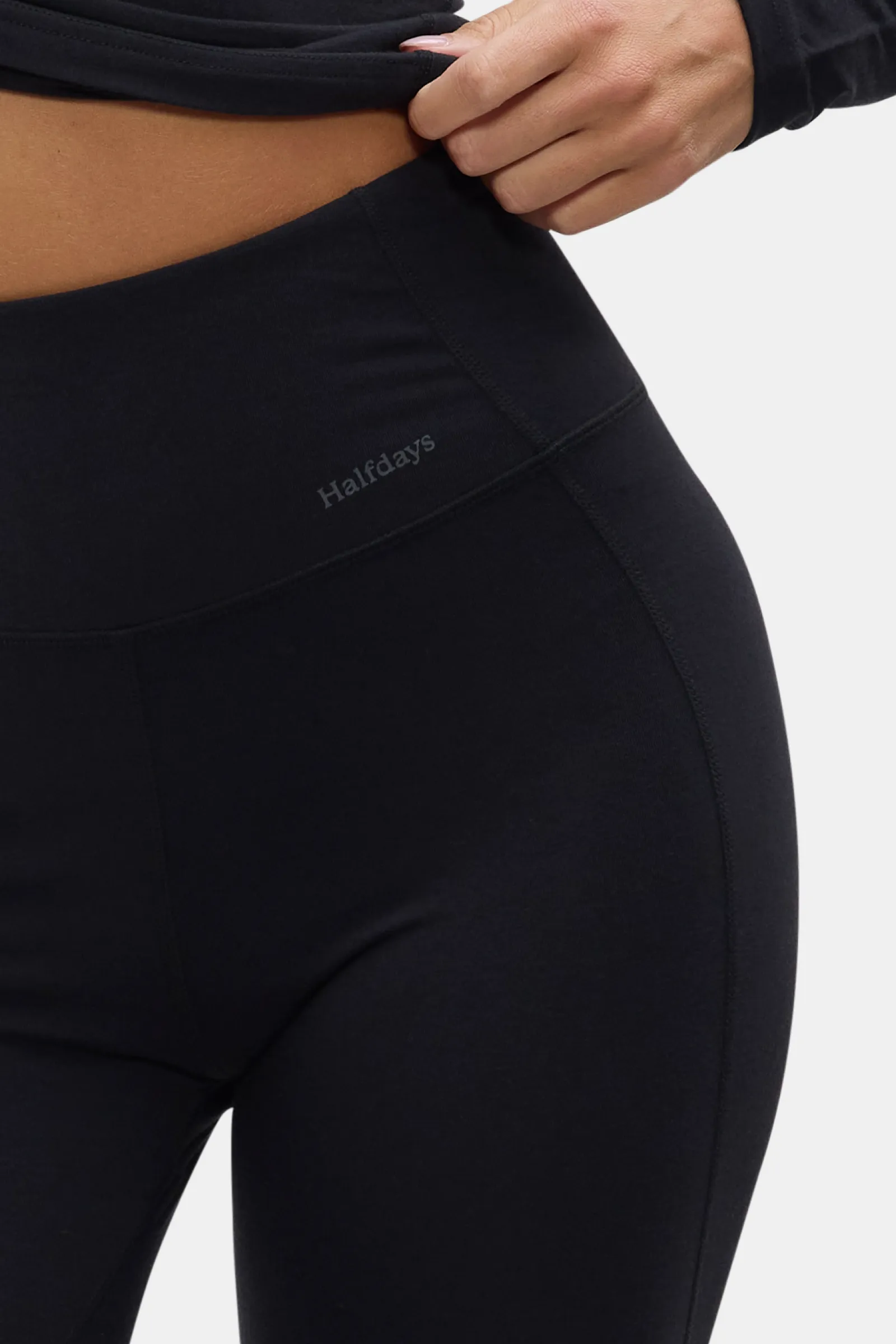 Pre-Loved Ruth Lightweight Bamboo Legging sold by Halfdays product image thumbnail 4