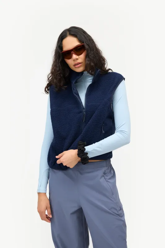 Chapelle Fleece Vest made by Halfdays