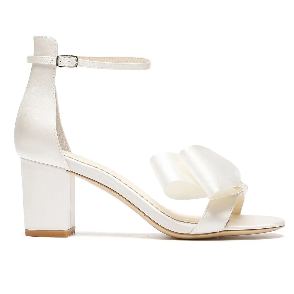 ZOYA SAMPLE SALE sold by Bella Belle Shoes product image thumbnail 2