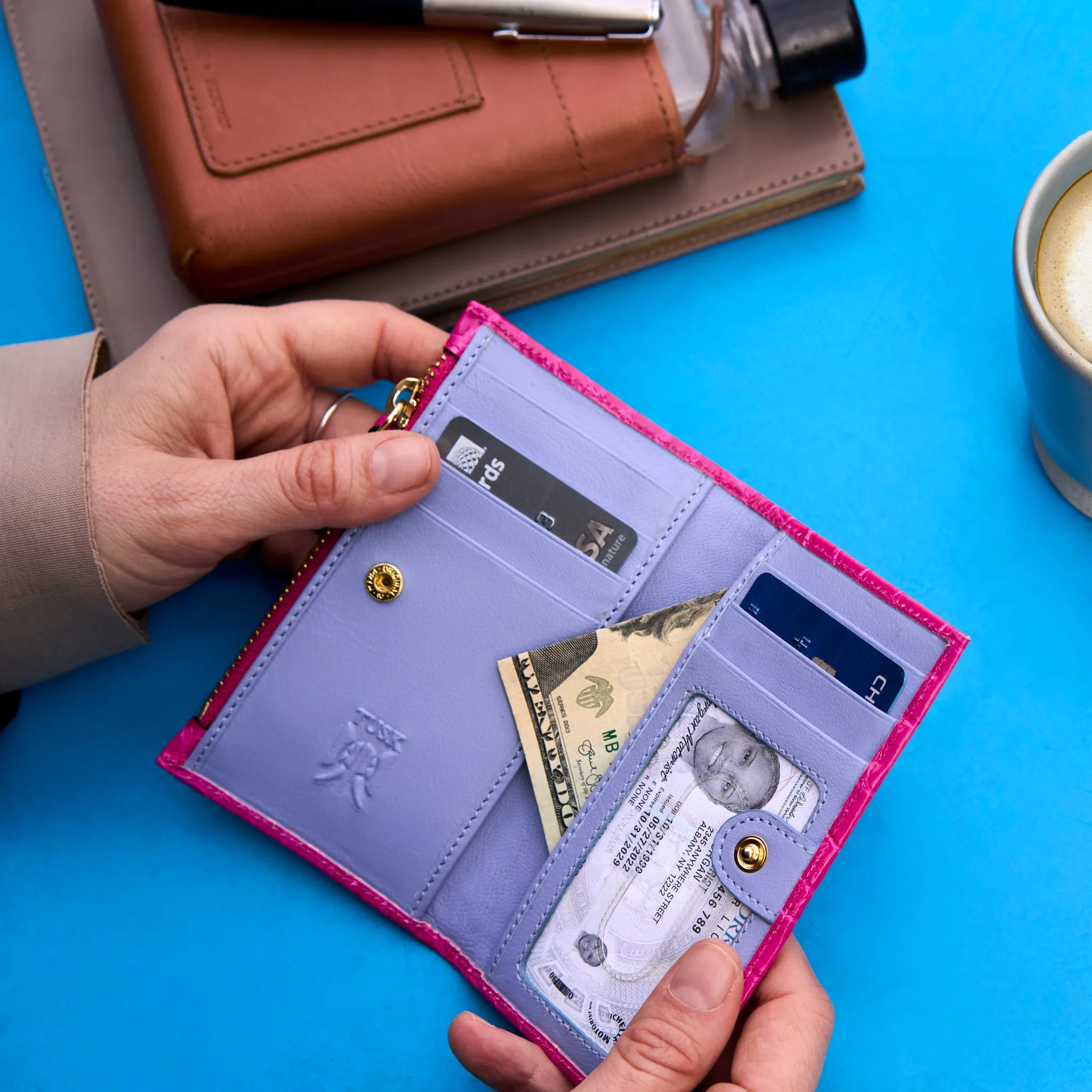 Antilla | Slim Card Case w/Zip Coin Pocket sold by Tusk product image thumbnail 2