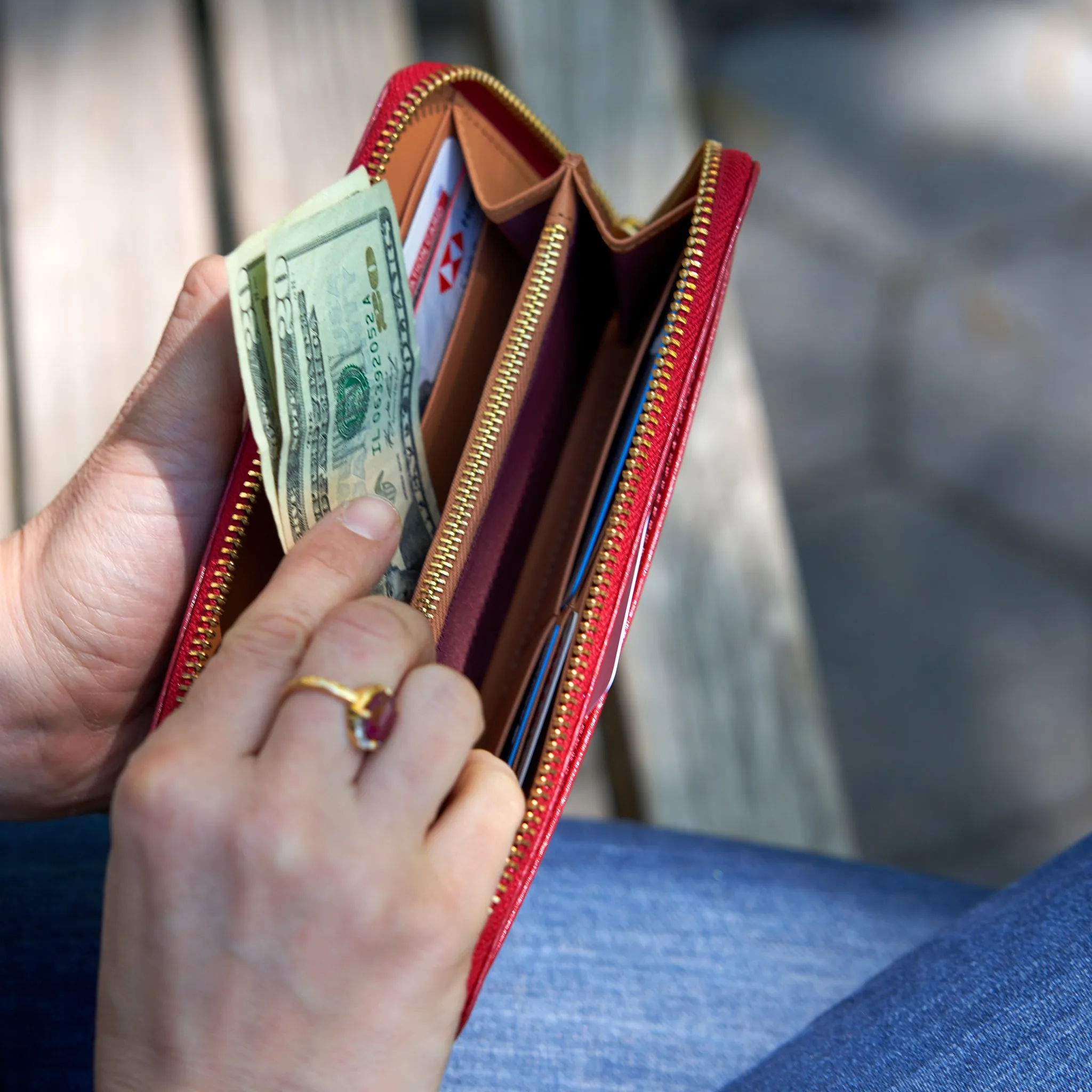 Madison | Single Zip Wallet sold by Tusk product image thumbnail 2