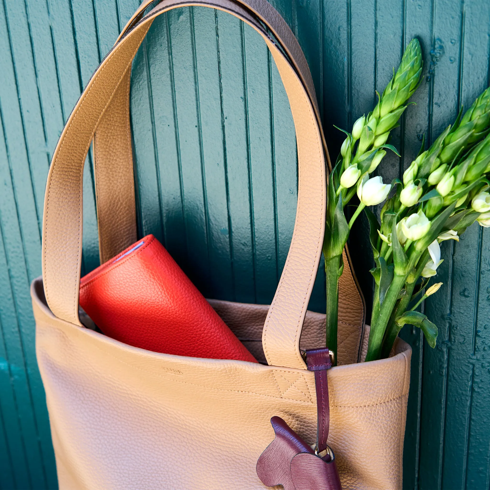 Ascot Zoya Simple Tote sold by Tusk product image thumbnail 3