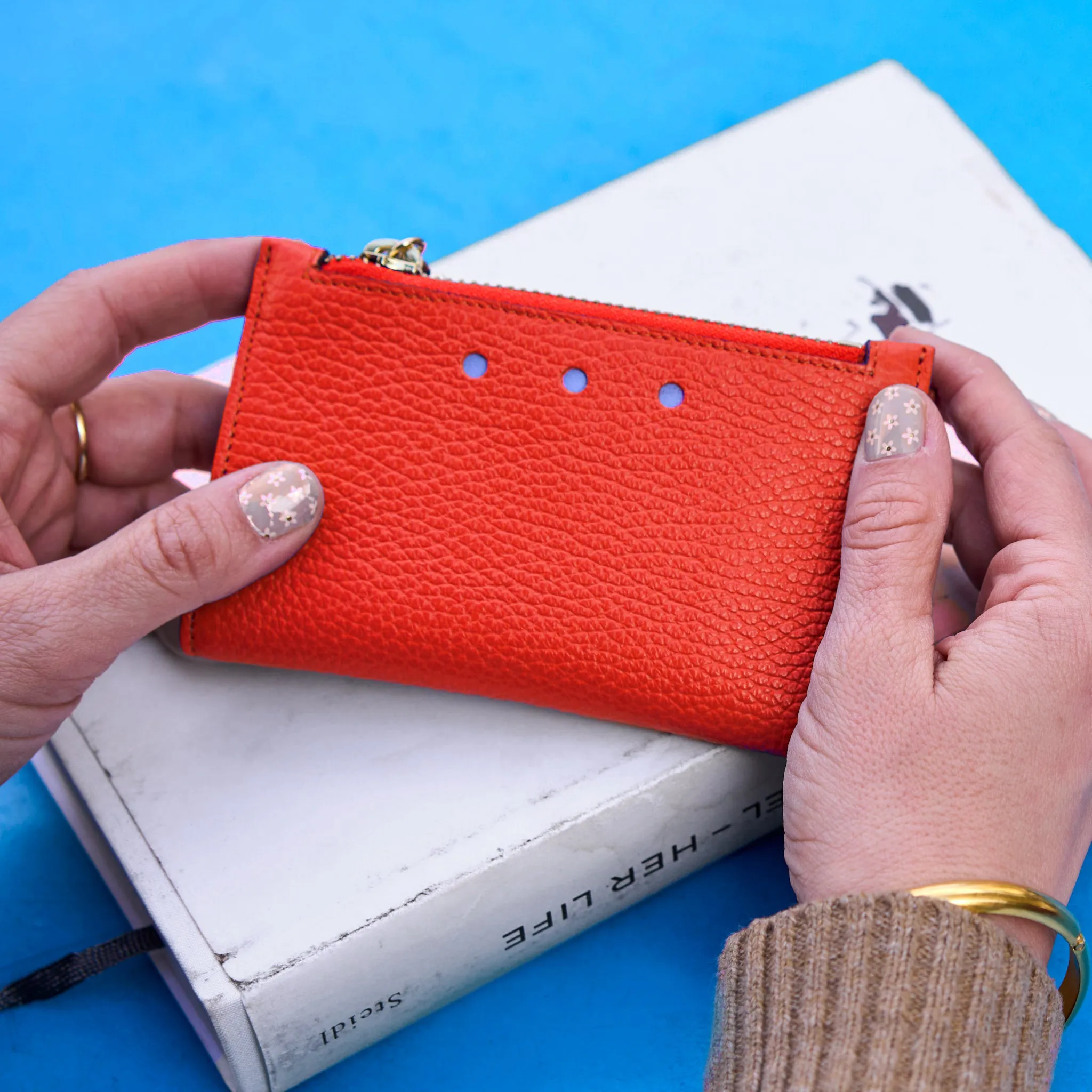 Ascot | Slim Card Case w/Zip Coin Pocket sold by Tusk product image thumbnail 3