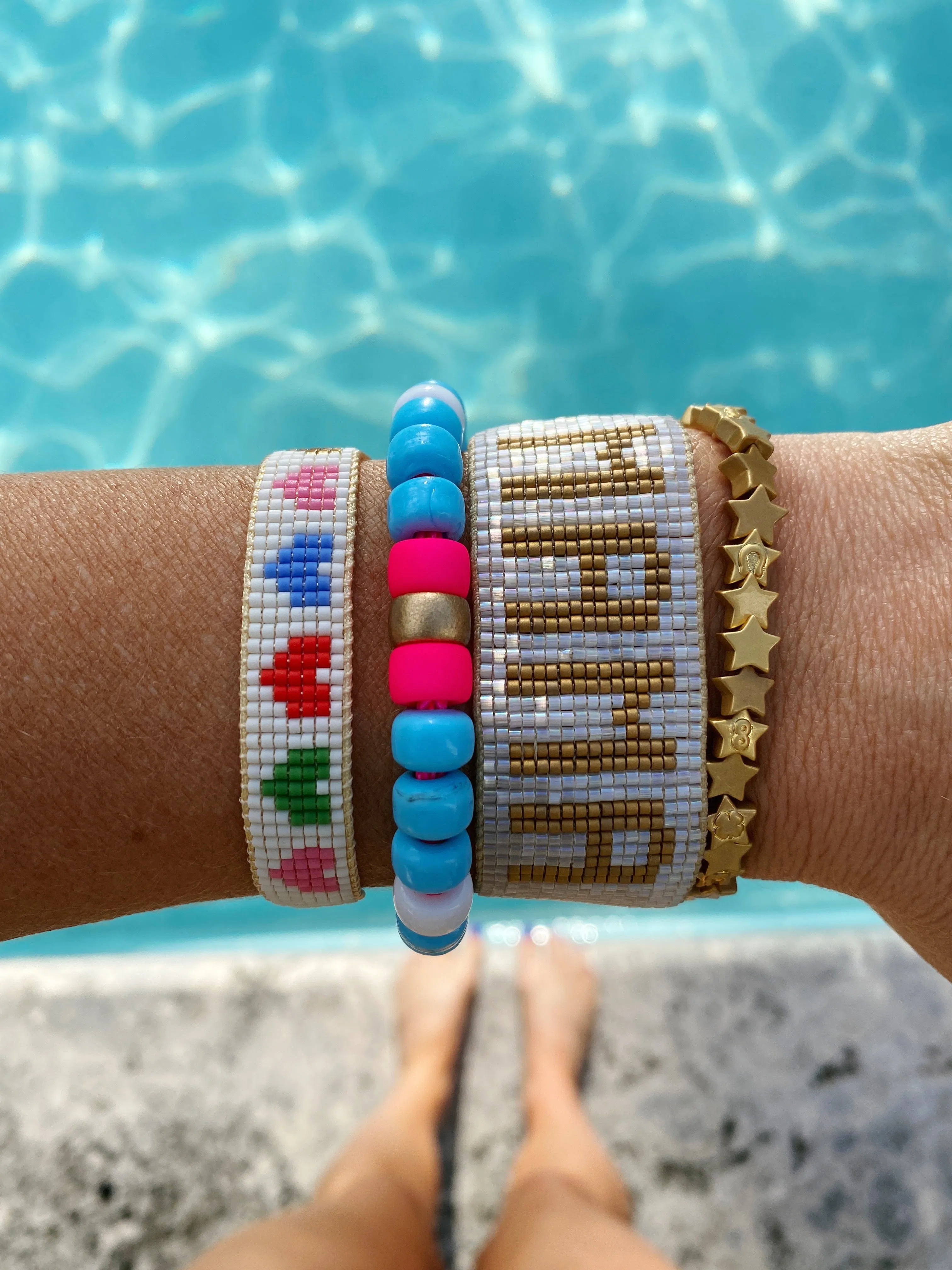 Rainbow Hearts Beaded Bracelet sold by HART product image thumbnail 4