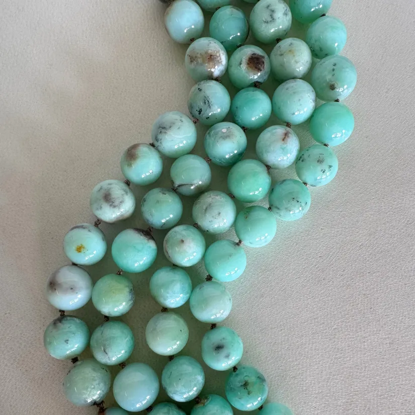 Jumbo Chrysoprase Knotted Gemstone Necklace sold by HART product image thumbnail 2