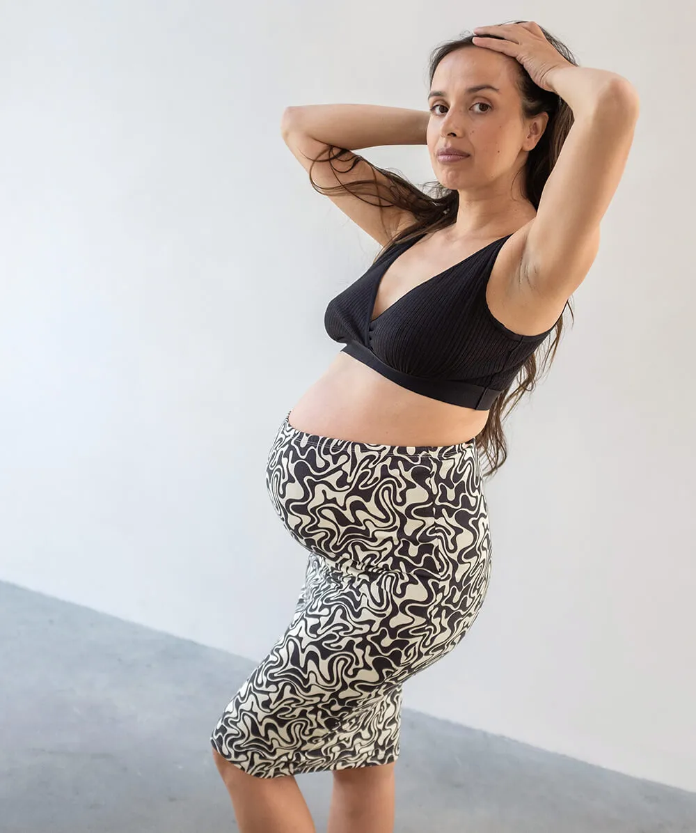 Classic Pencil Skirt - Final Sale sold by Storq product image thumbnail 3