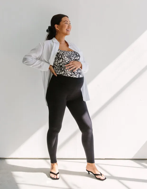 Signature Leggings sold by Storq