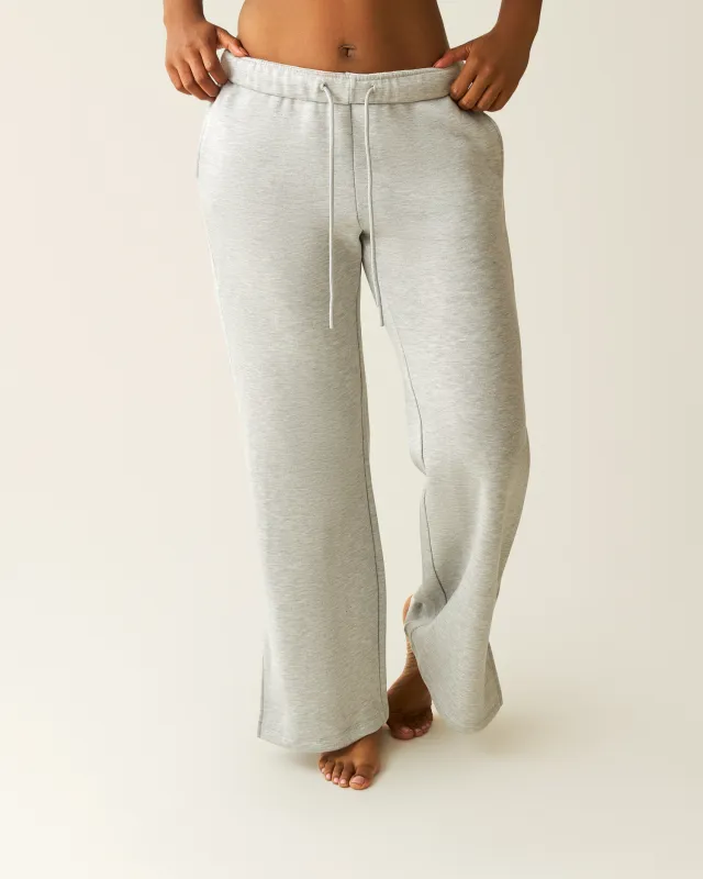 Cloud Fleece Sweatpant | Grey Heather sold by Storq