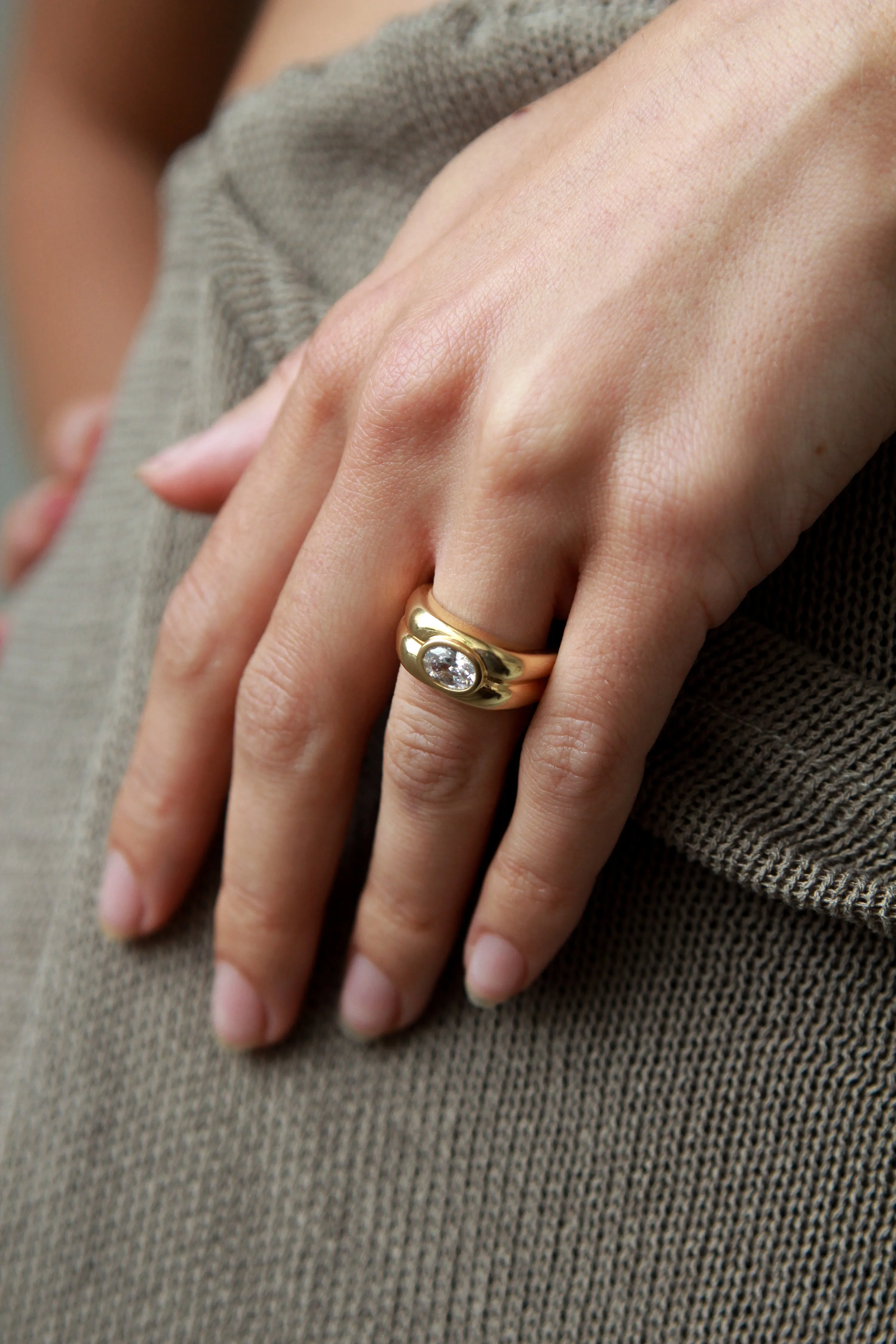 Ivy (Oval) sold by J. Hannah Jewelry product image thumbnail 3