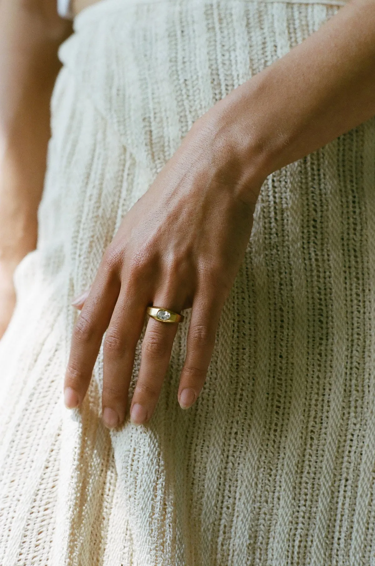 Sienna (Oval) sold by J. Hannah Jewelry product image thumbnail 2