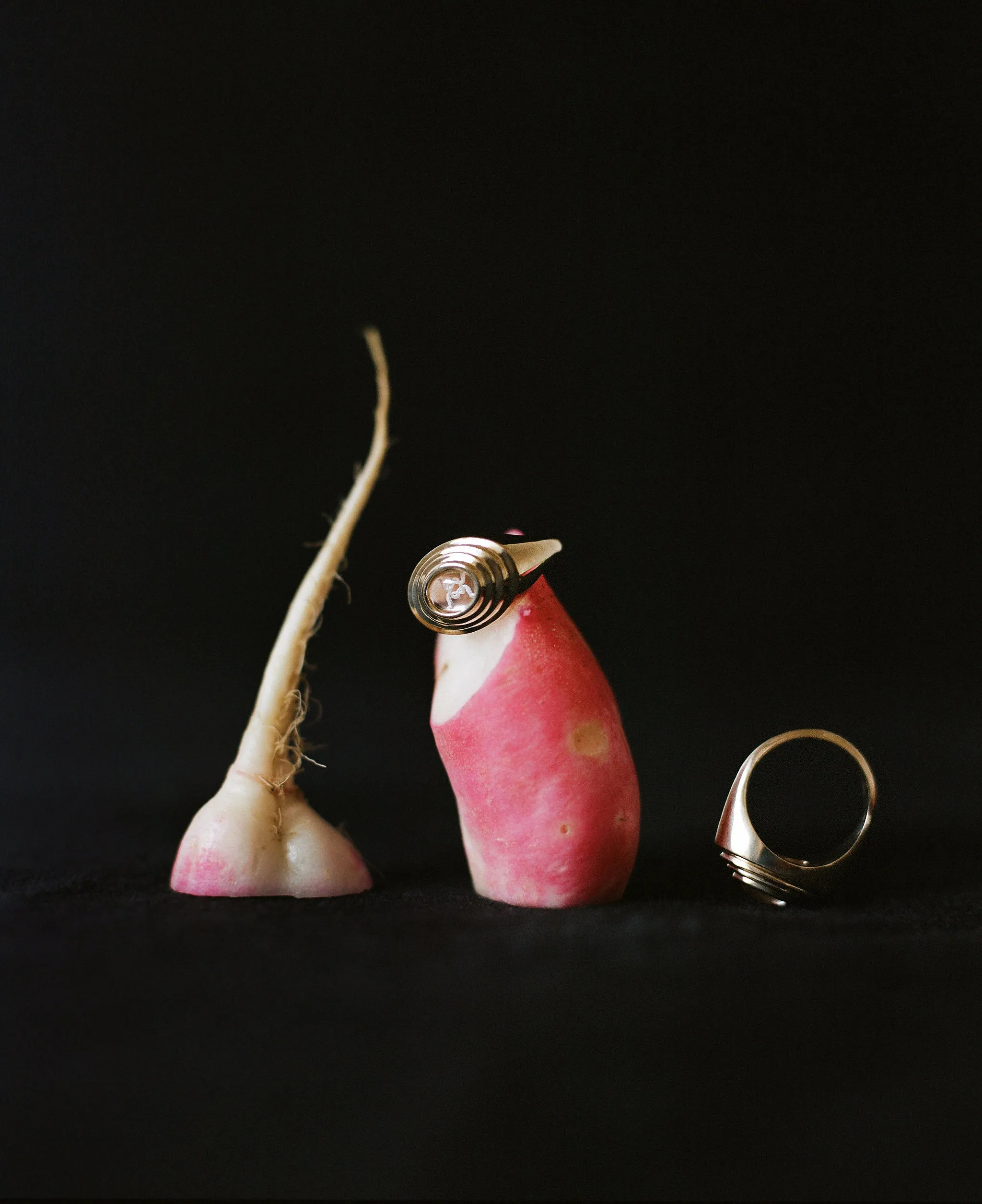 J.H. x The Met Throne Signet sold by J. Hannah Jewelry product image thumbnail 3