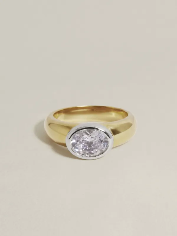 Brier (Oval) made by J. Hannah Jewelry