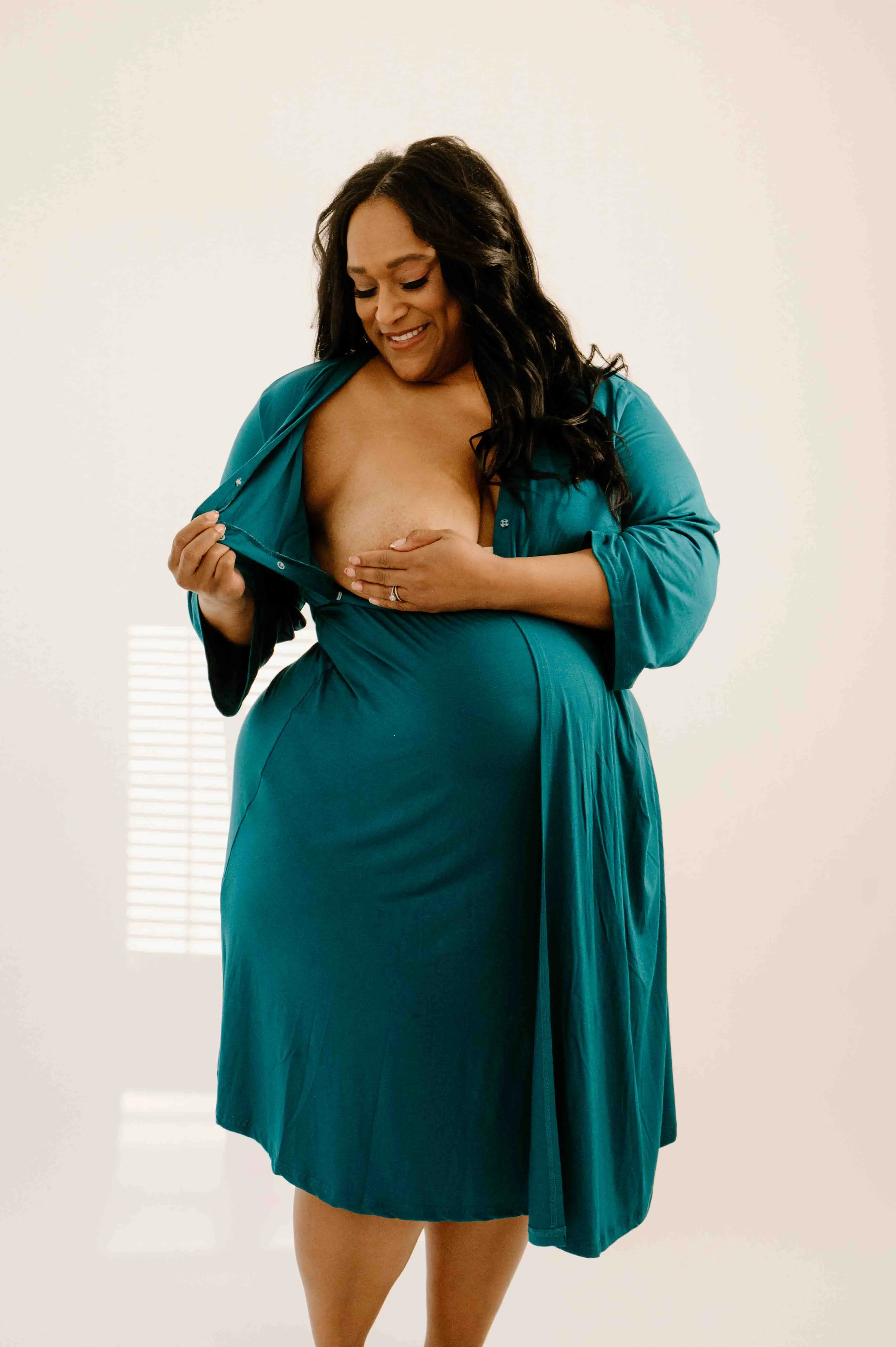 Lila Labor & Postpartum Gown in Deep Teal sold by Lila Maternity product image thumbnail 3