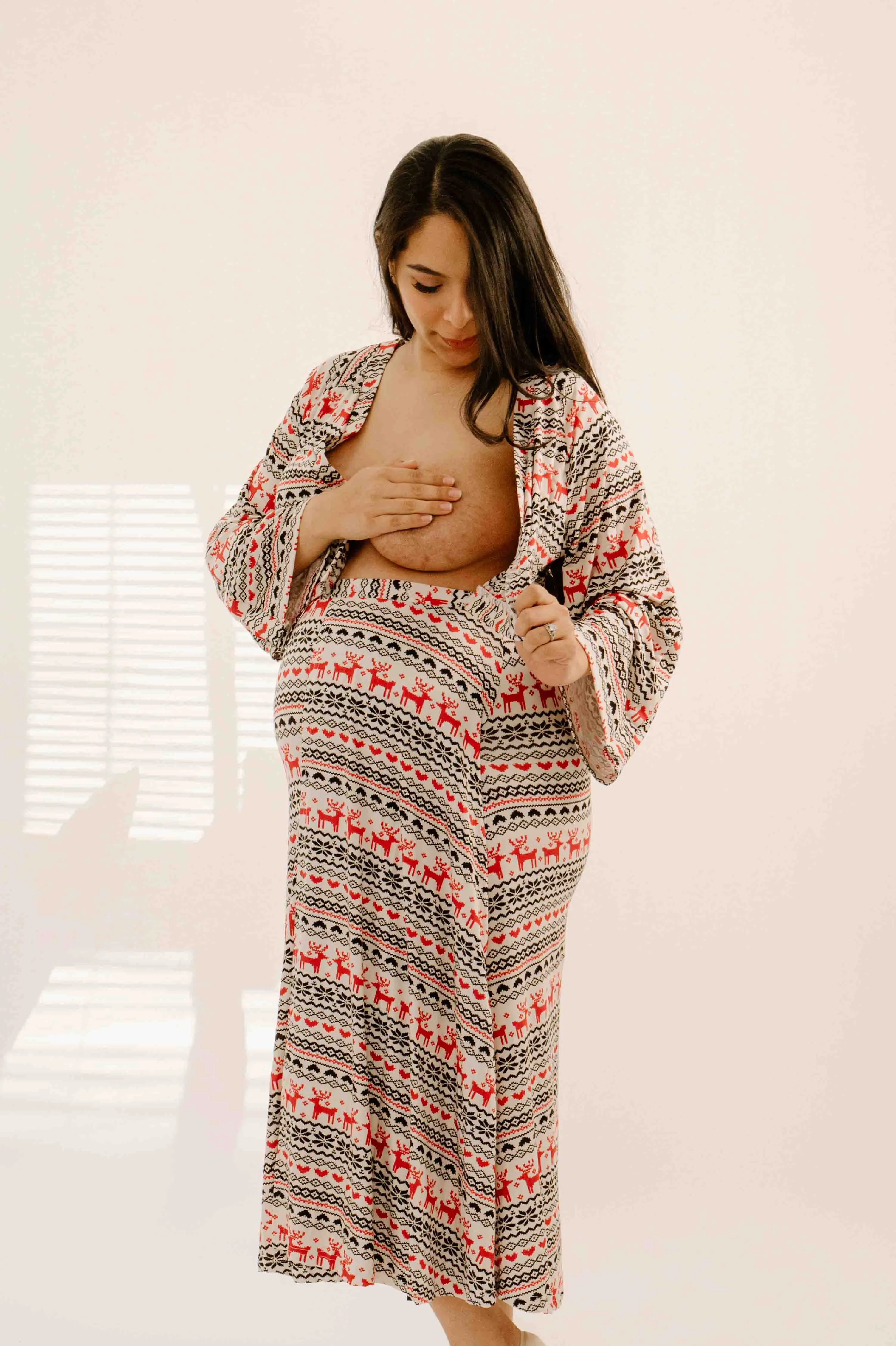 Amelia Labor & Postpartum Gown *Holiday Edition* sold by Lila Maternity product image thumbnail 4