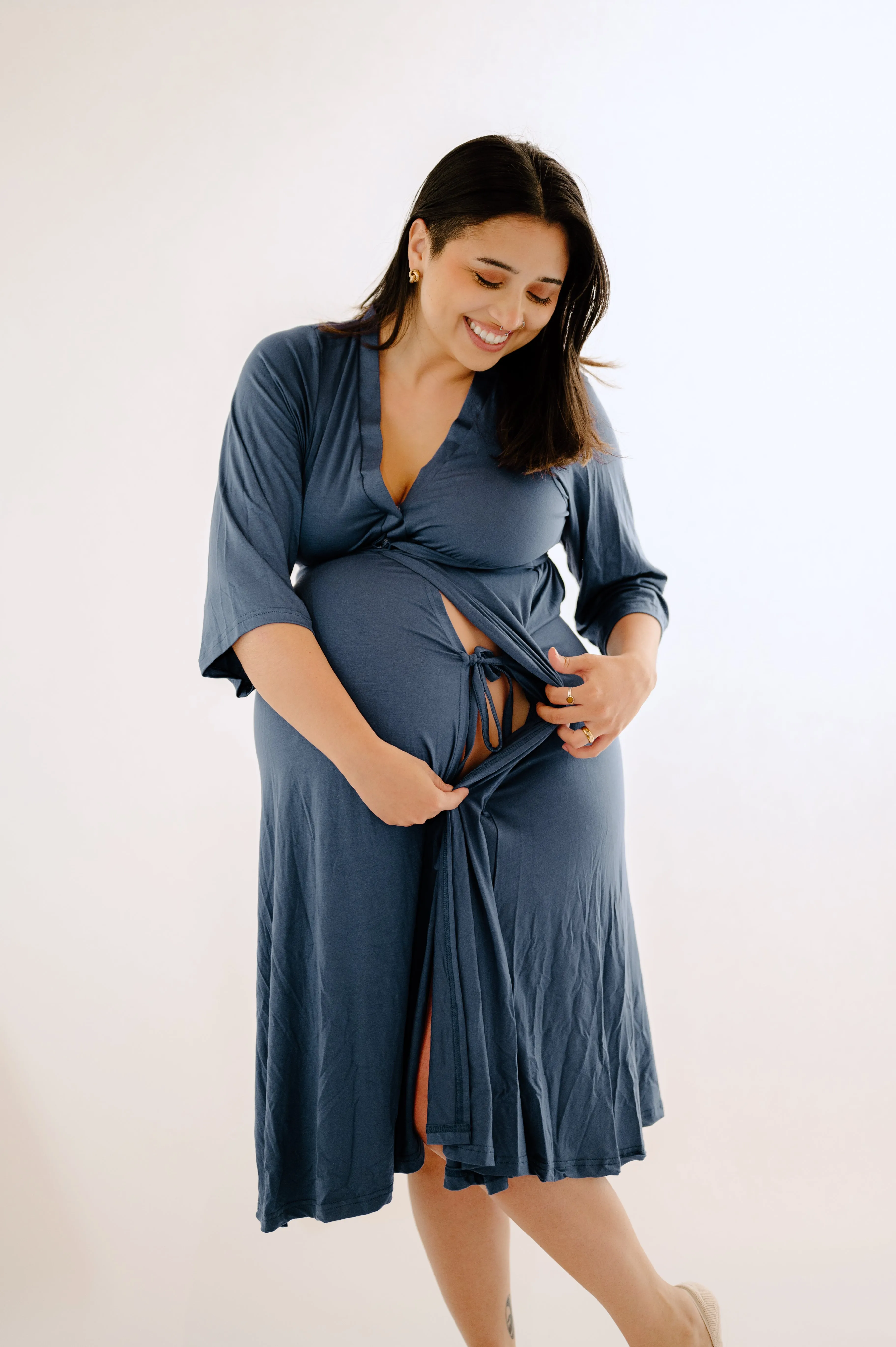 Lila Labor & Postpartum Gown in Midnight Blue sold by Lila Maternity product image thumbnail 2