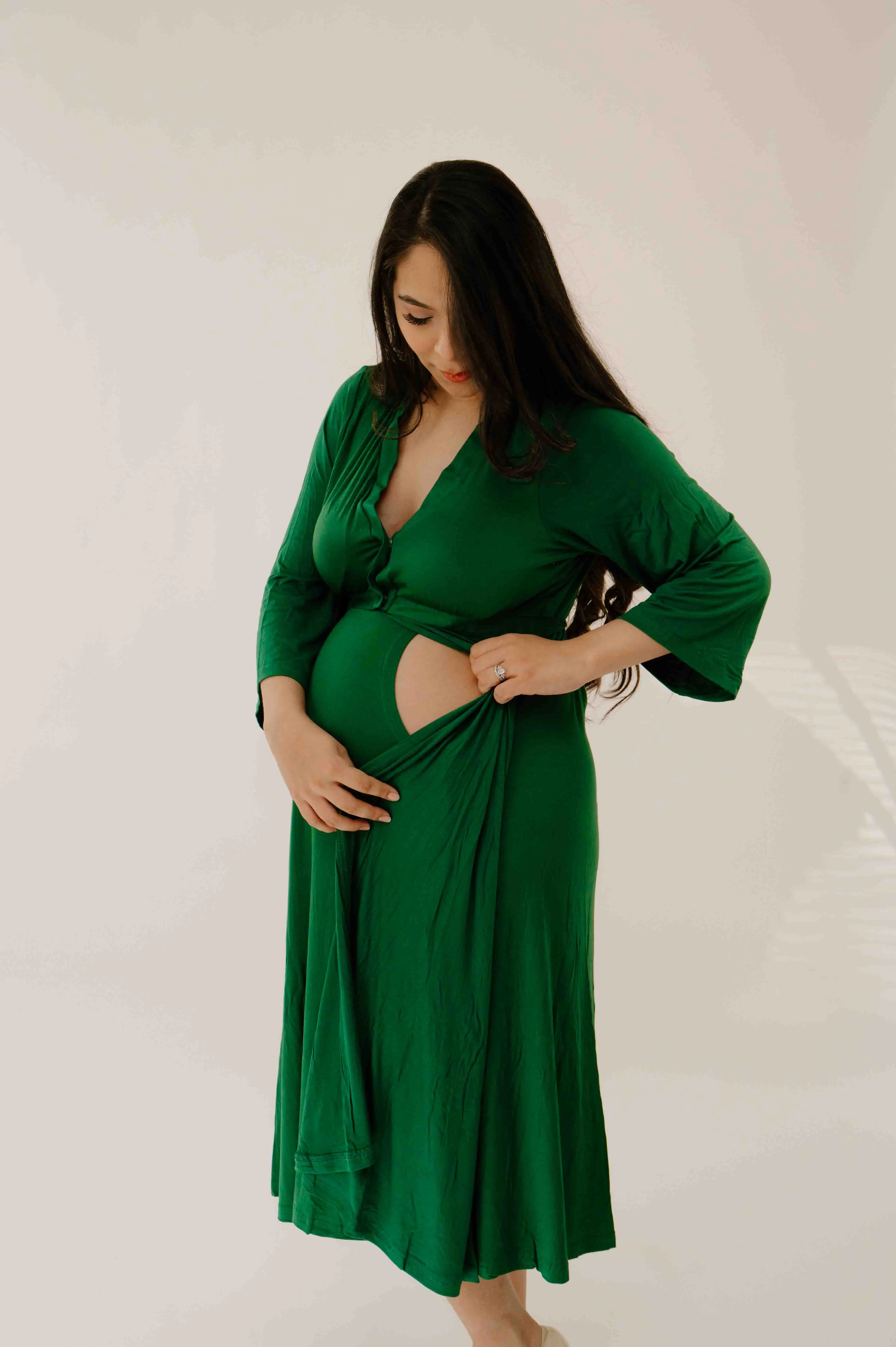 Lila Labor & Postpartum Gown in Emerald sold by Lila Maternity product image thumbnail 2