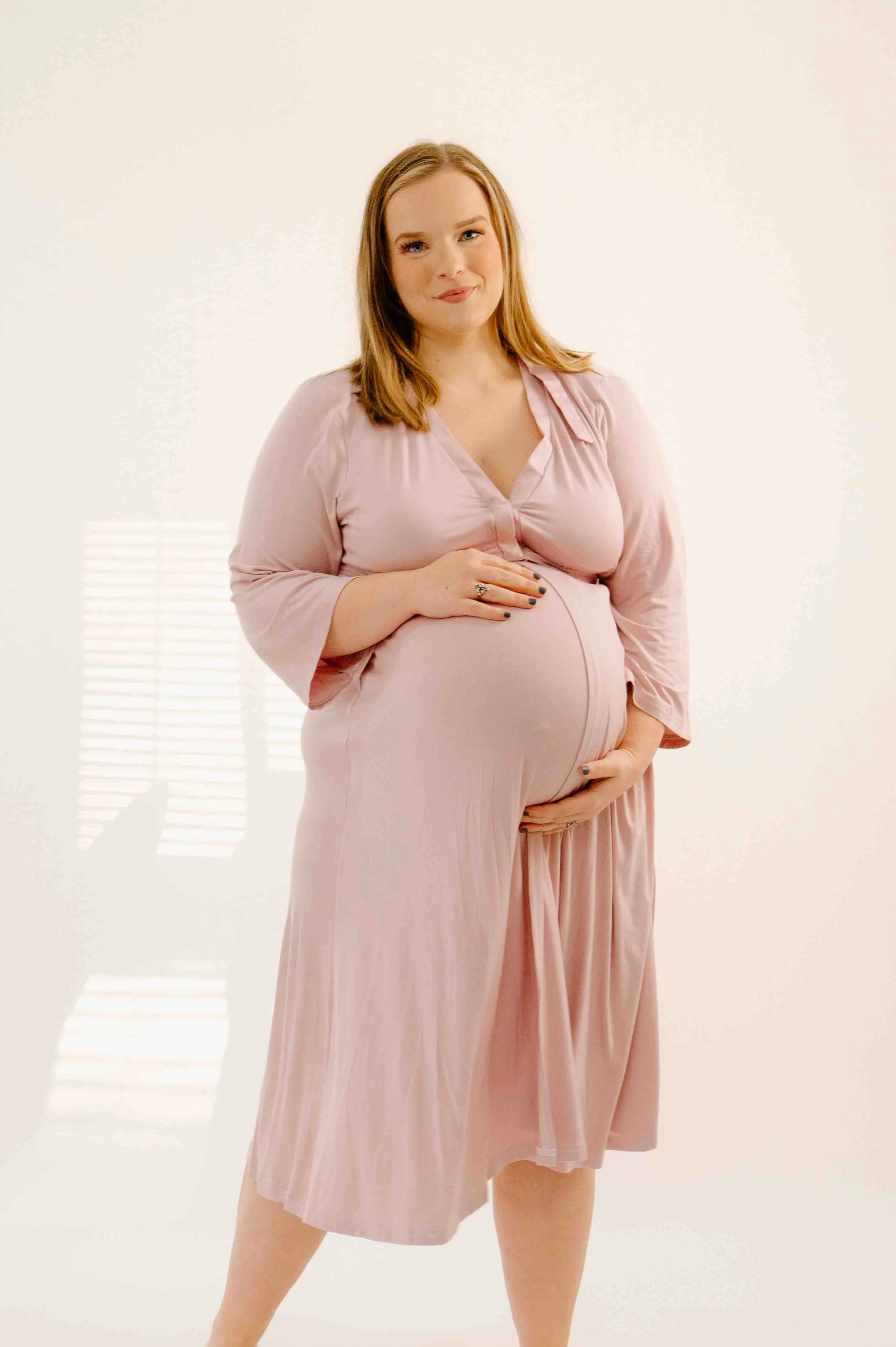 Lila Labor & Postpartum Gown in Mauve sold by Lila Maternity