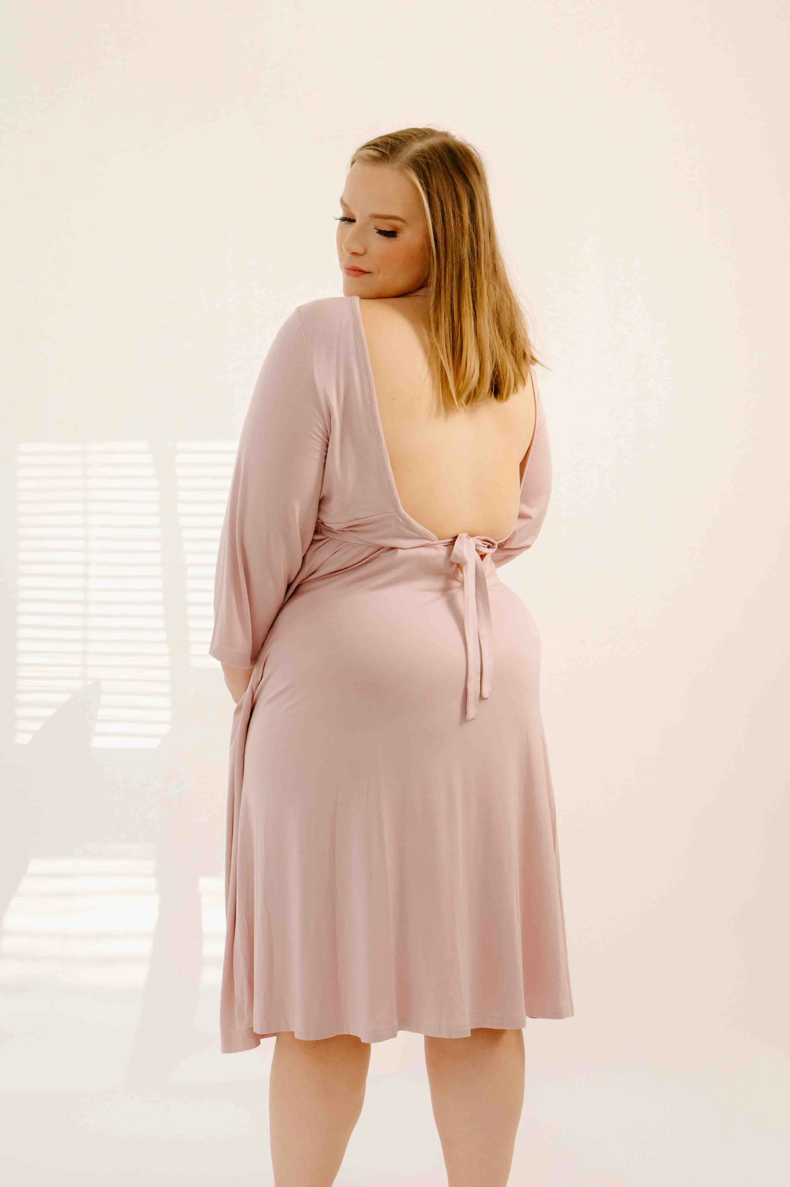 Lila Labor & Postpartum Gown in Mauve sold by Lila Maternity product image thumbnail 3