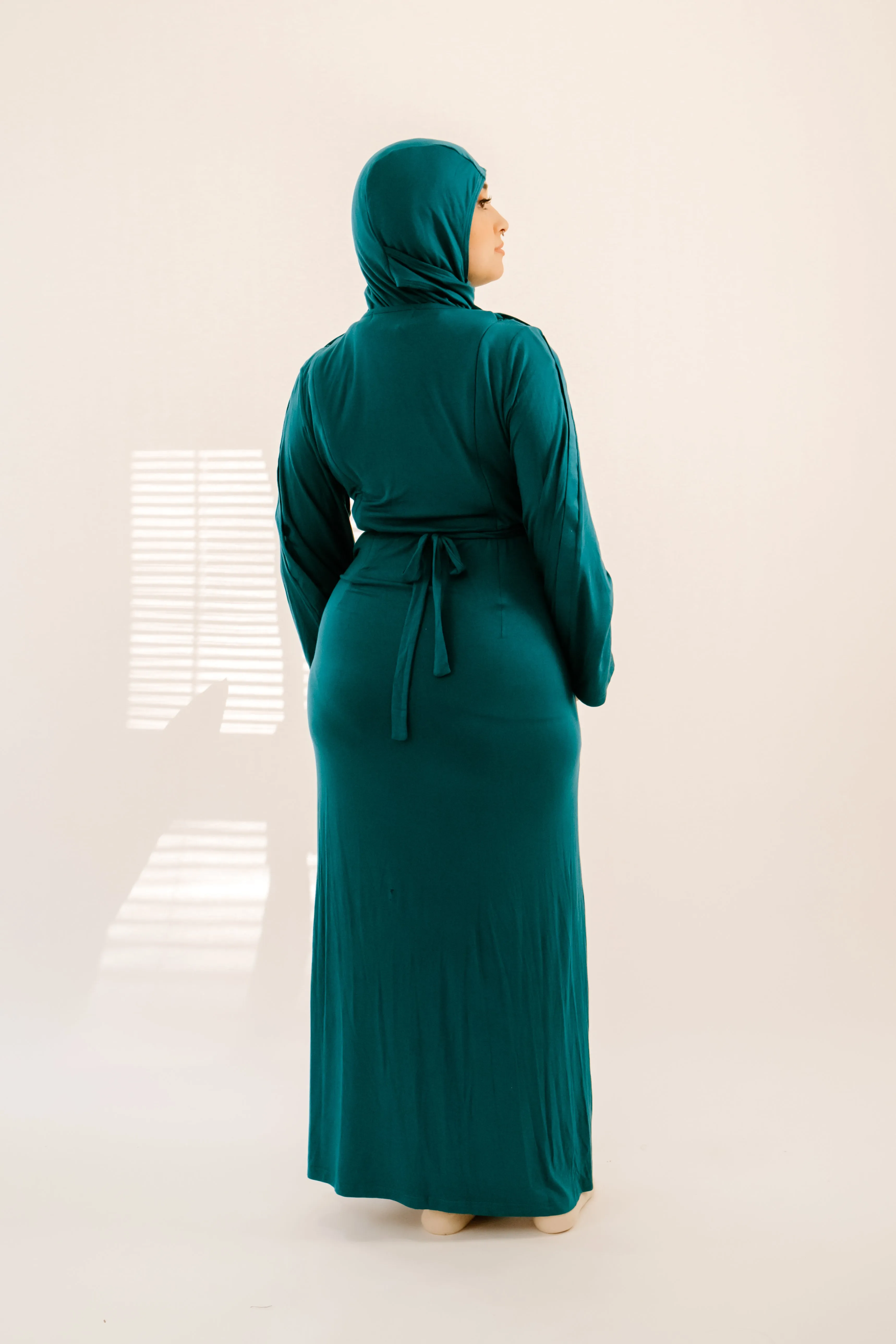 Nadia Labor & Postpartum Gown in Deep Teal sold by Lila Maternity product image thumbnail 4