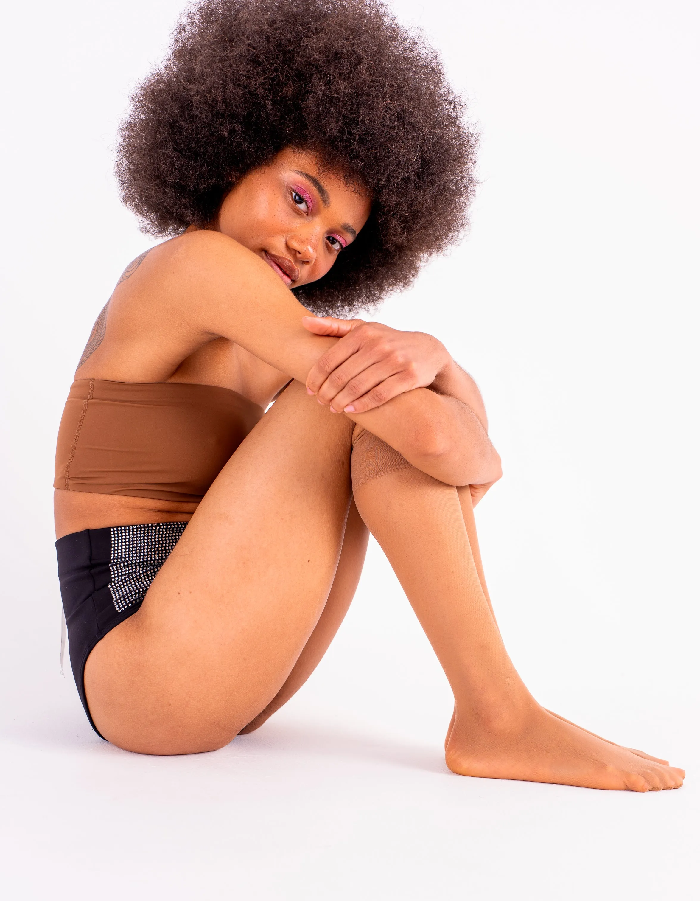 KNEE-HIGH 04 sold by Les Belles product image thumbnail 2