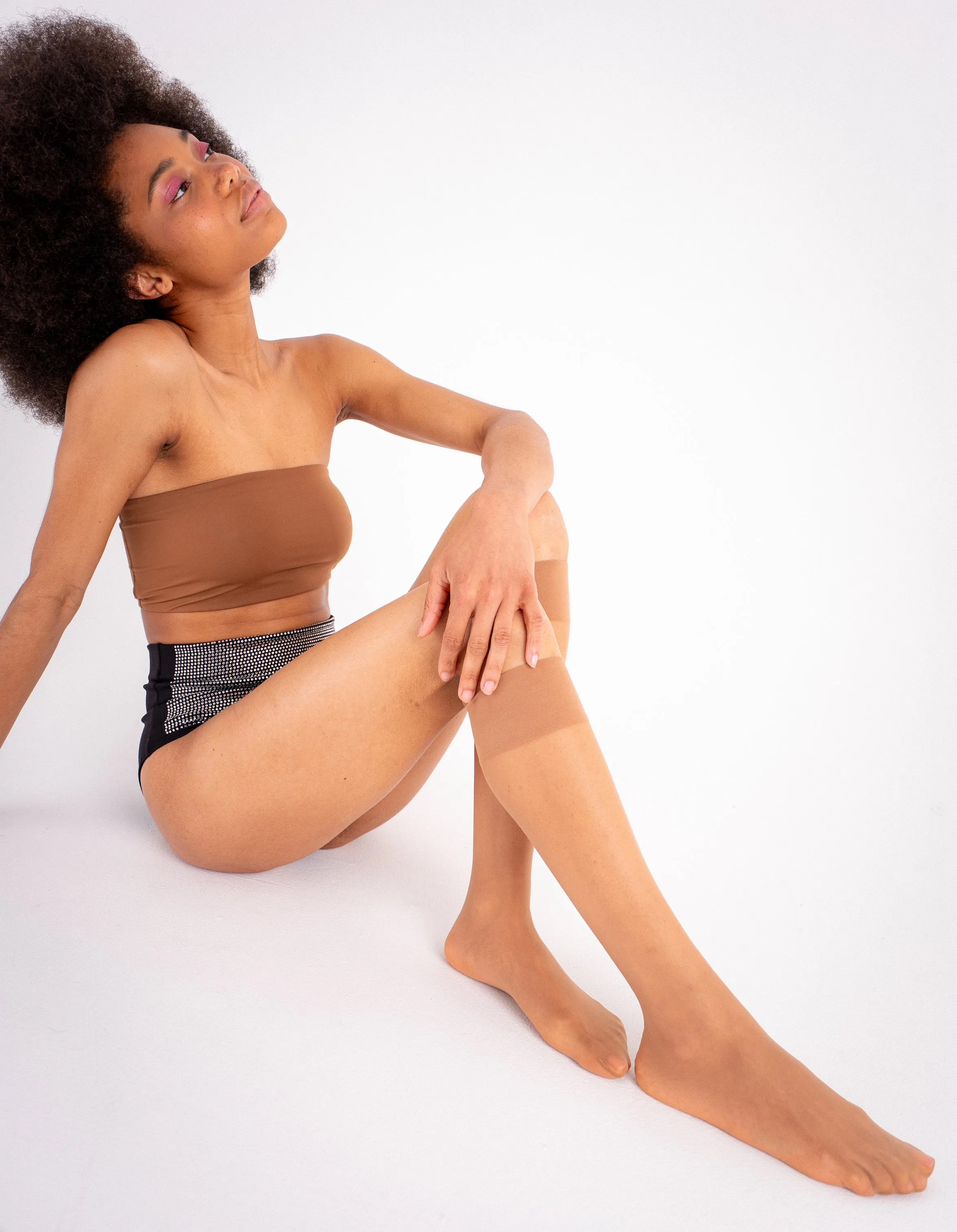 KNEE-HIGH 04 sold by Les Belles product image thumbnail 3