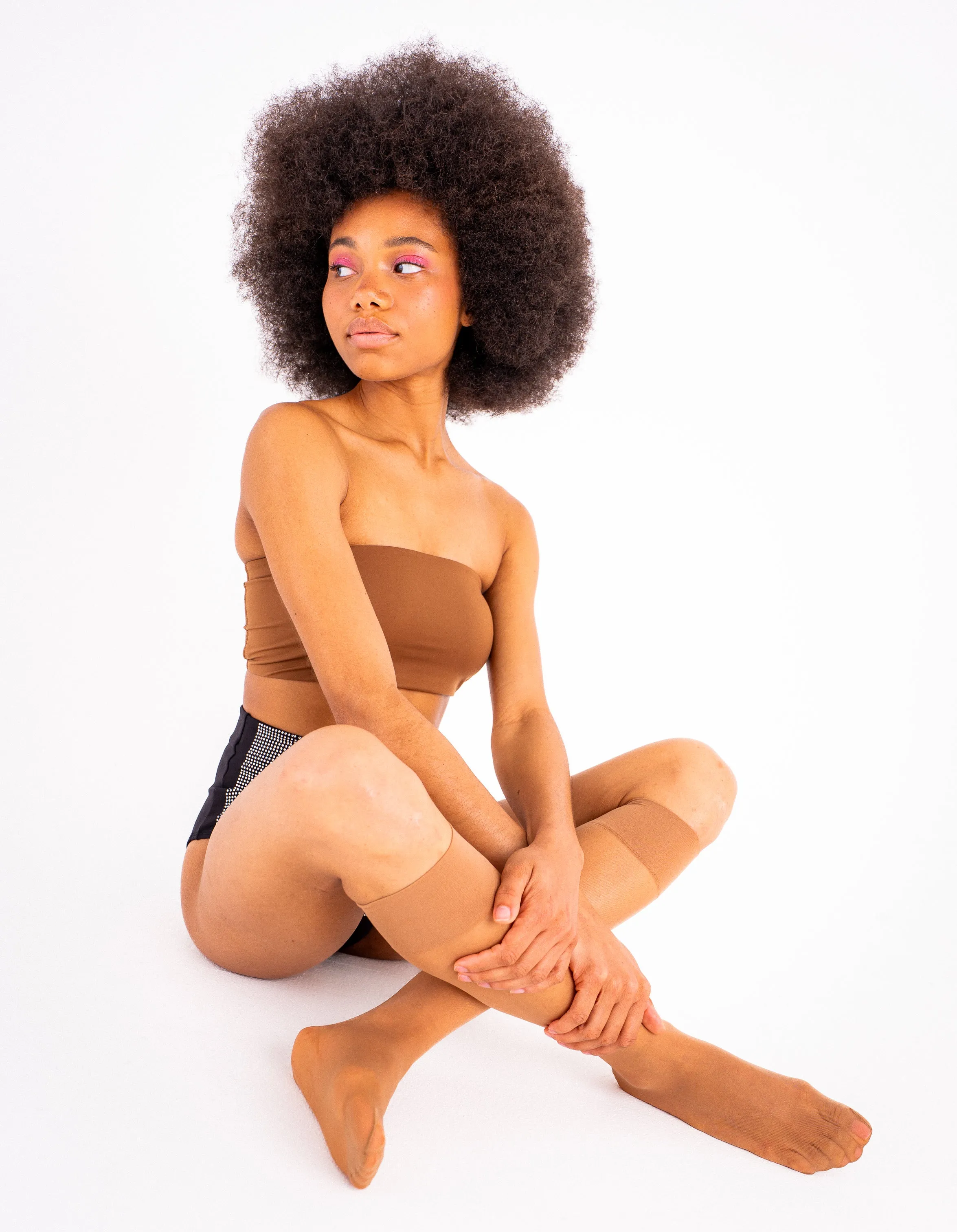 KNEE-HIGH 04 sold by Les Belles