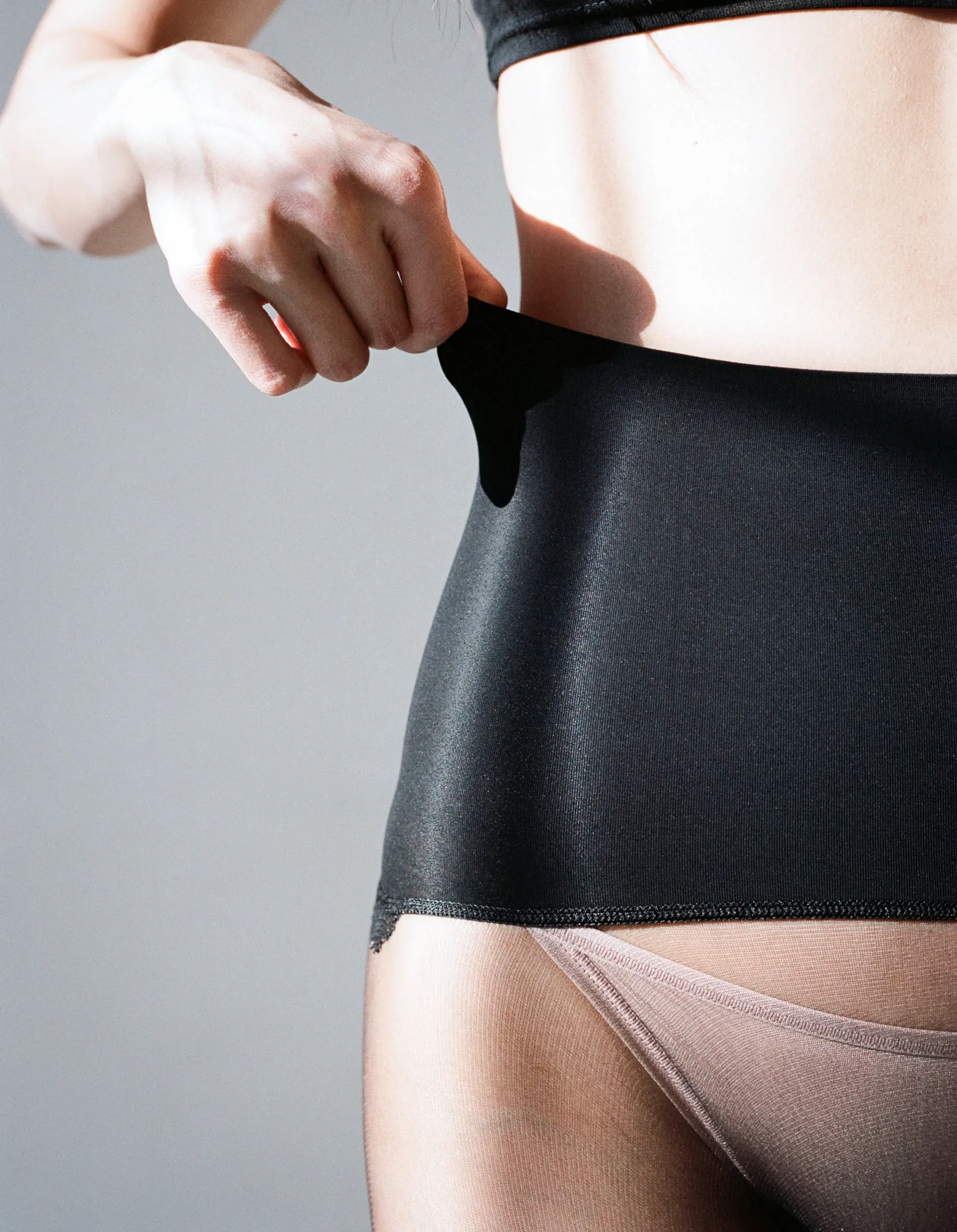 LE GLOSS sold by Les Belles product image thumbnail 2