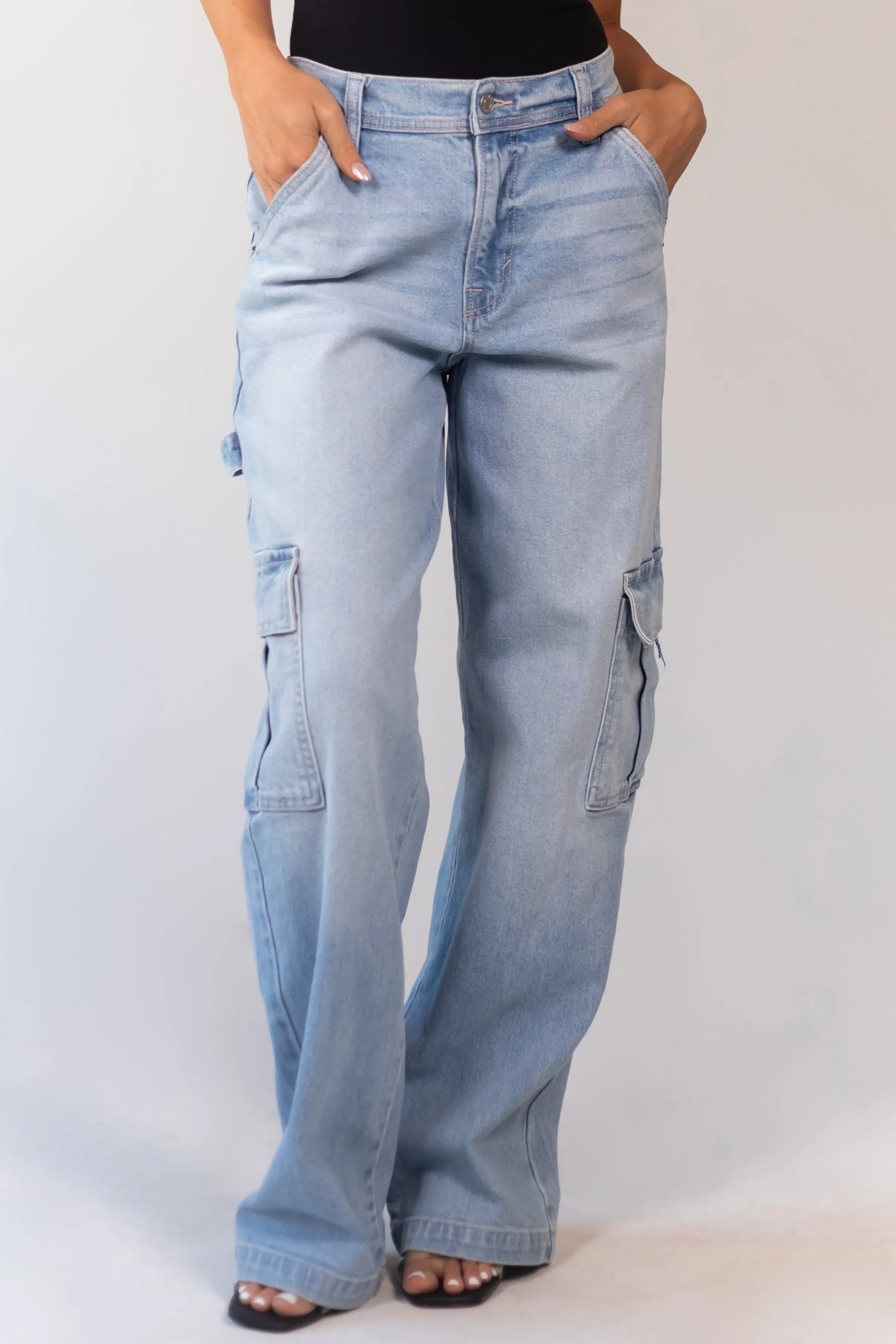 Cello Light Wash Vintage Relaxed Cargo Jeans sold by Lime Lush product image thumbnail 2