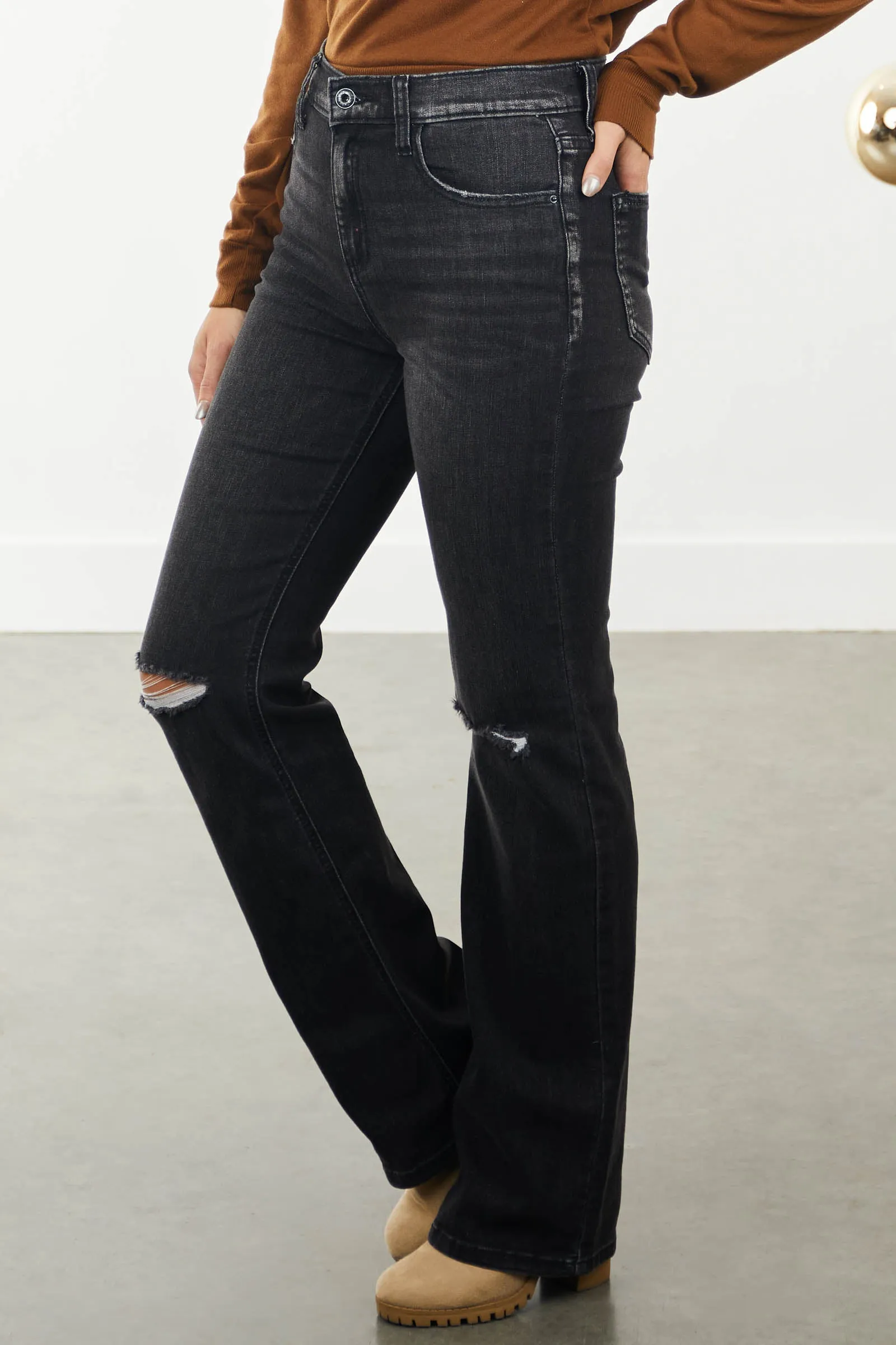 Sneak Peek Black Washed Distressed Knee Straight Jeans sold by Lime Lush product image thumbnail 2